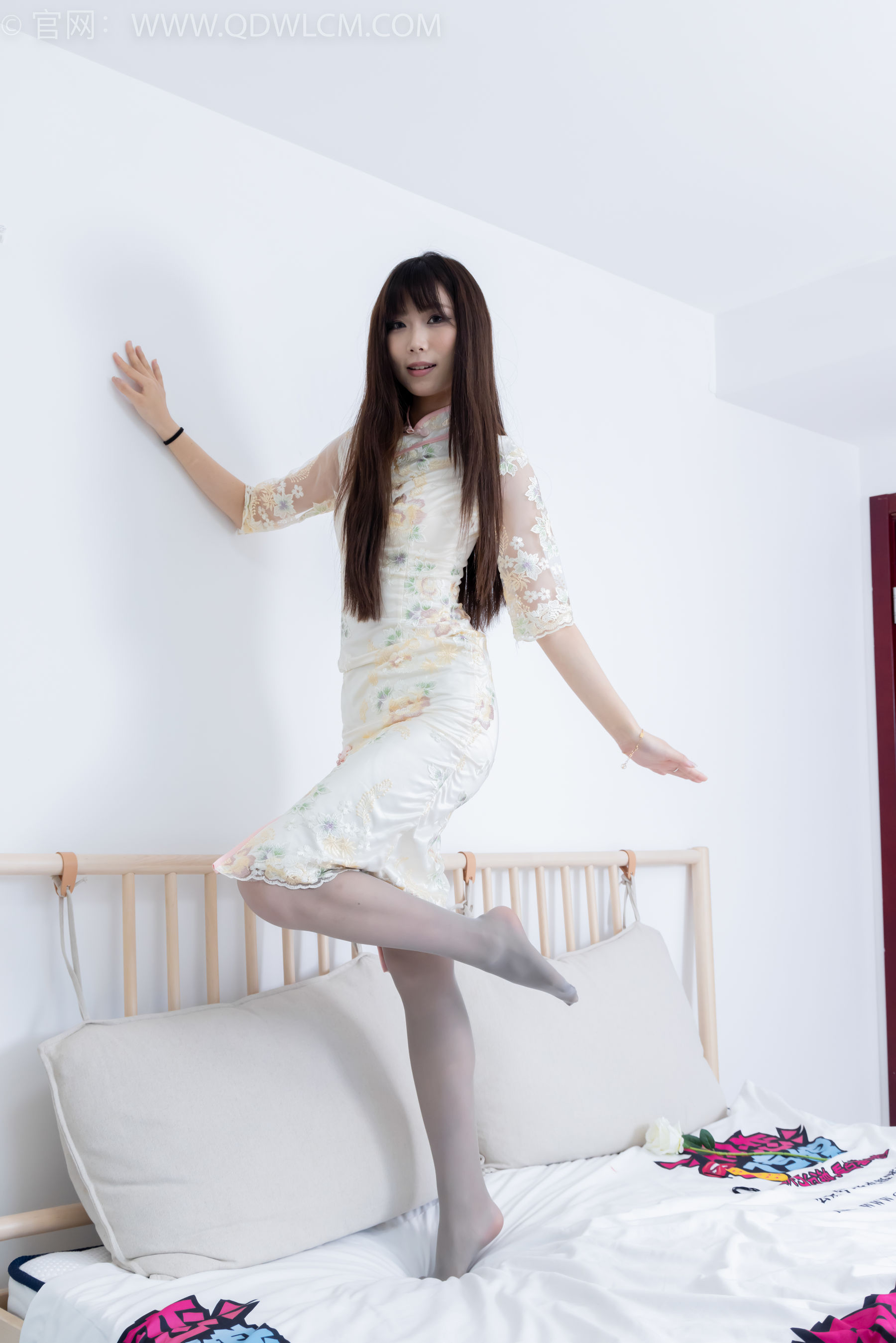 物恋传媒 No.2223 泡泡 -凄美的离别/(170P)