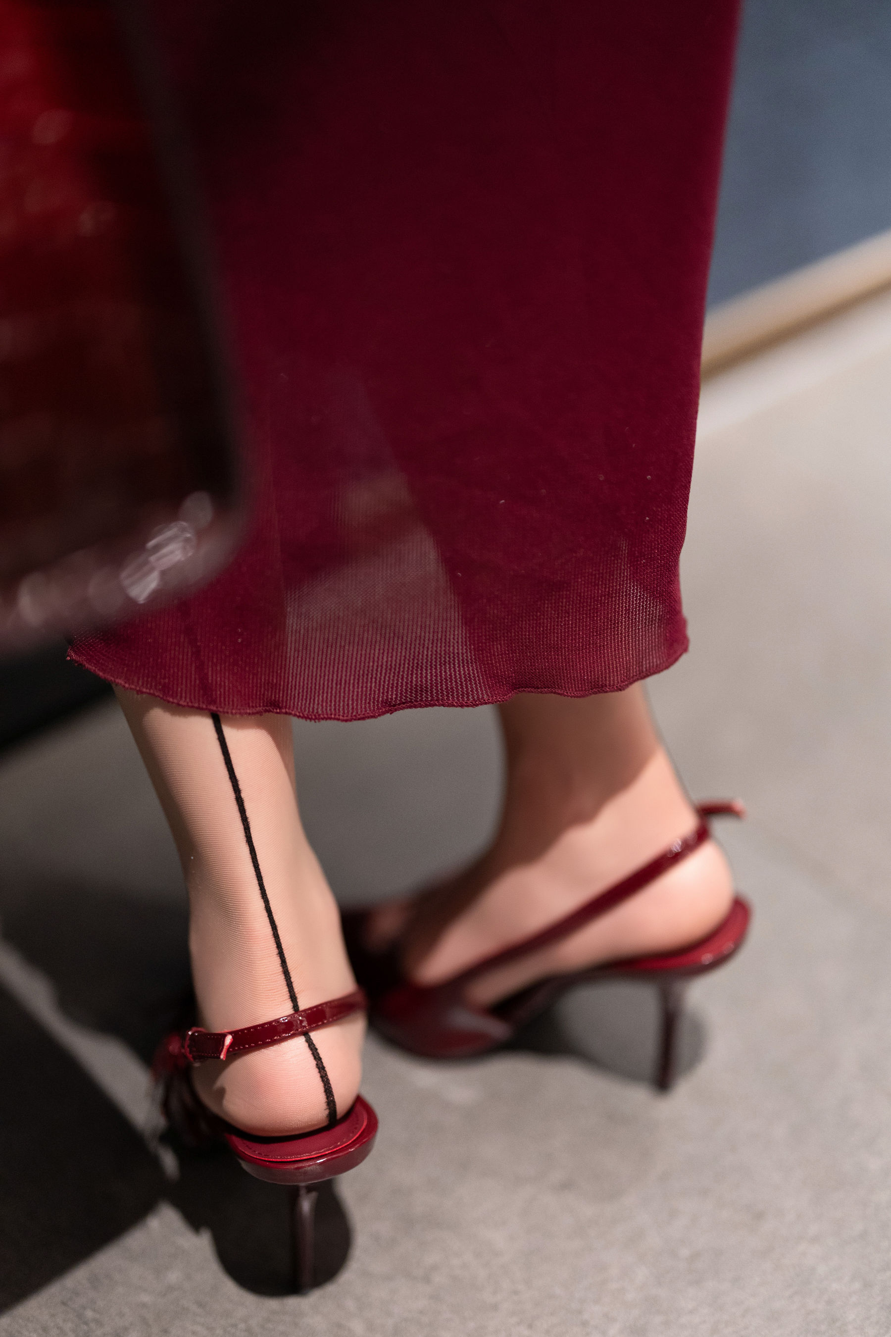 杨晨晨 - 紫色连衣短裙/(100P)