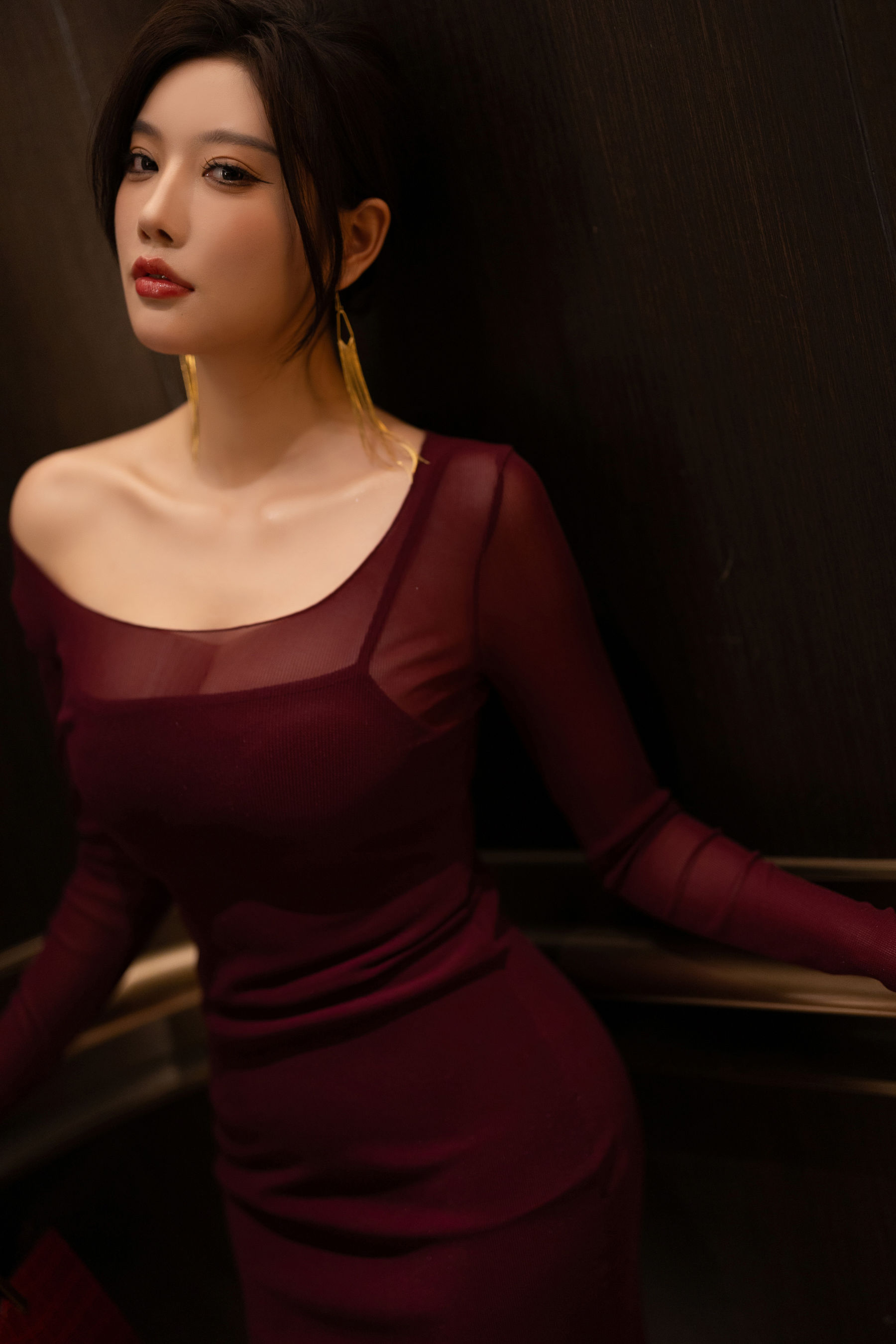 杨晨晨 - 紫色连衣短裙/(100P)