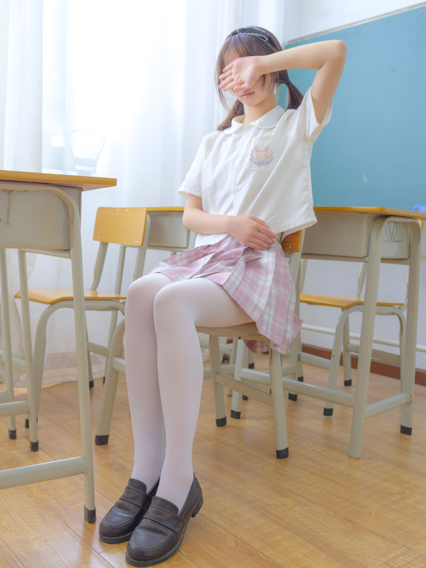 森萝财团写真 - 小圆 试拍 JKJK格子裙 50D/(12P)