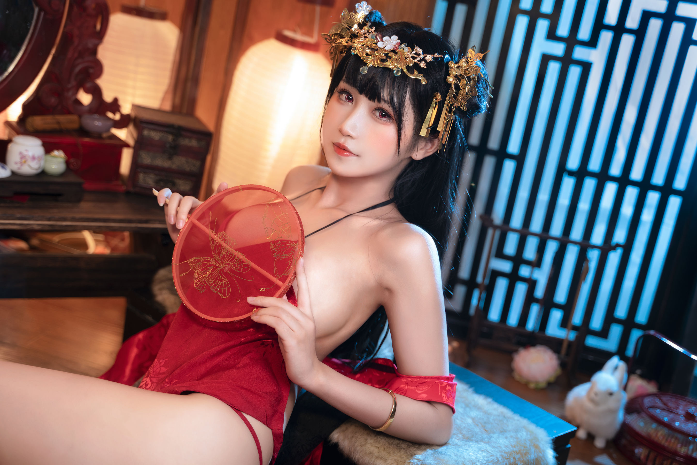 微博妹子三度_69 - 2025新年自拍套装/(20P)