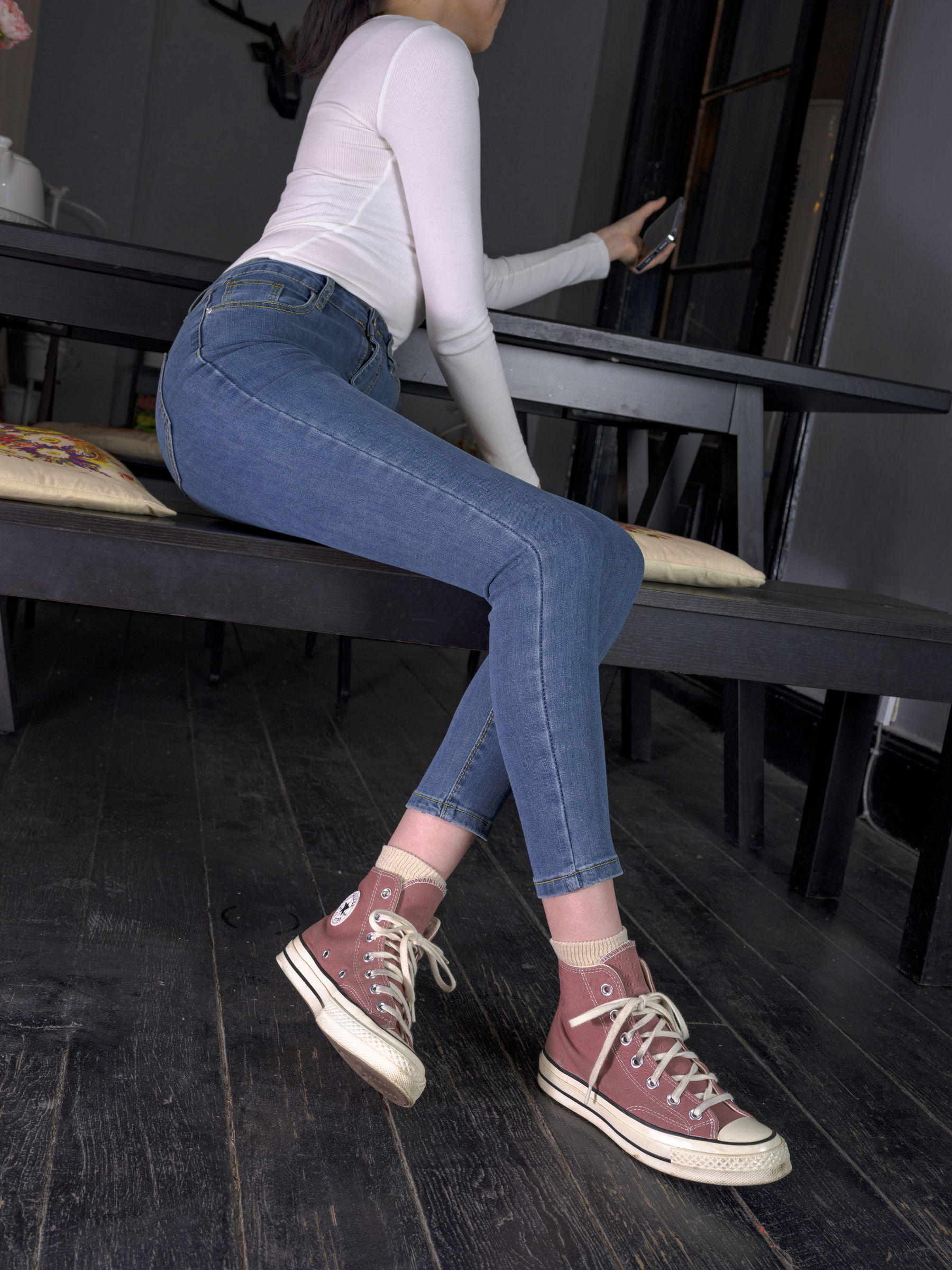 森萝财团写真 - Aika 裸足/(175P)