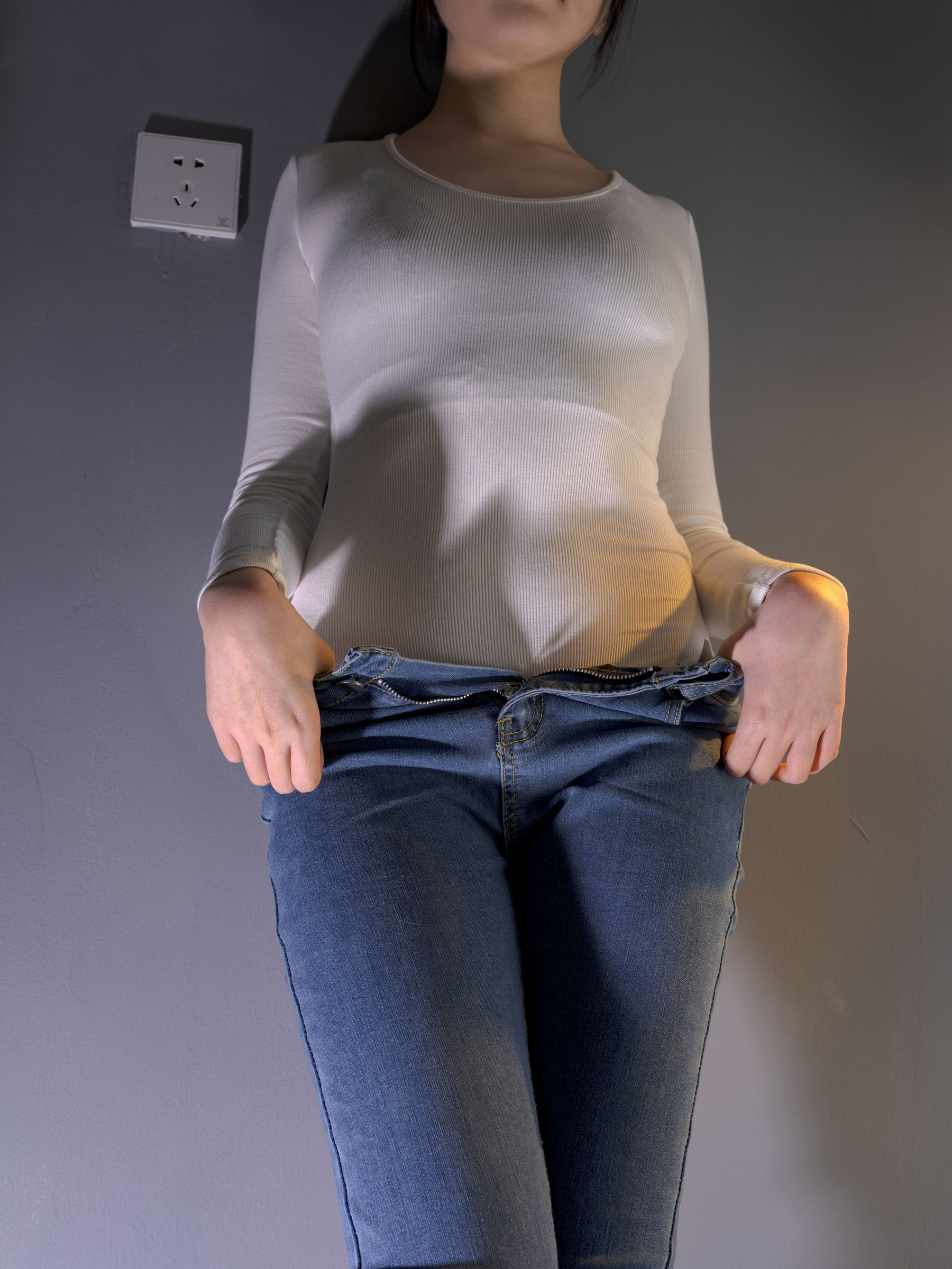 森萝财团写真 - Aika 裸足/(175P)