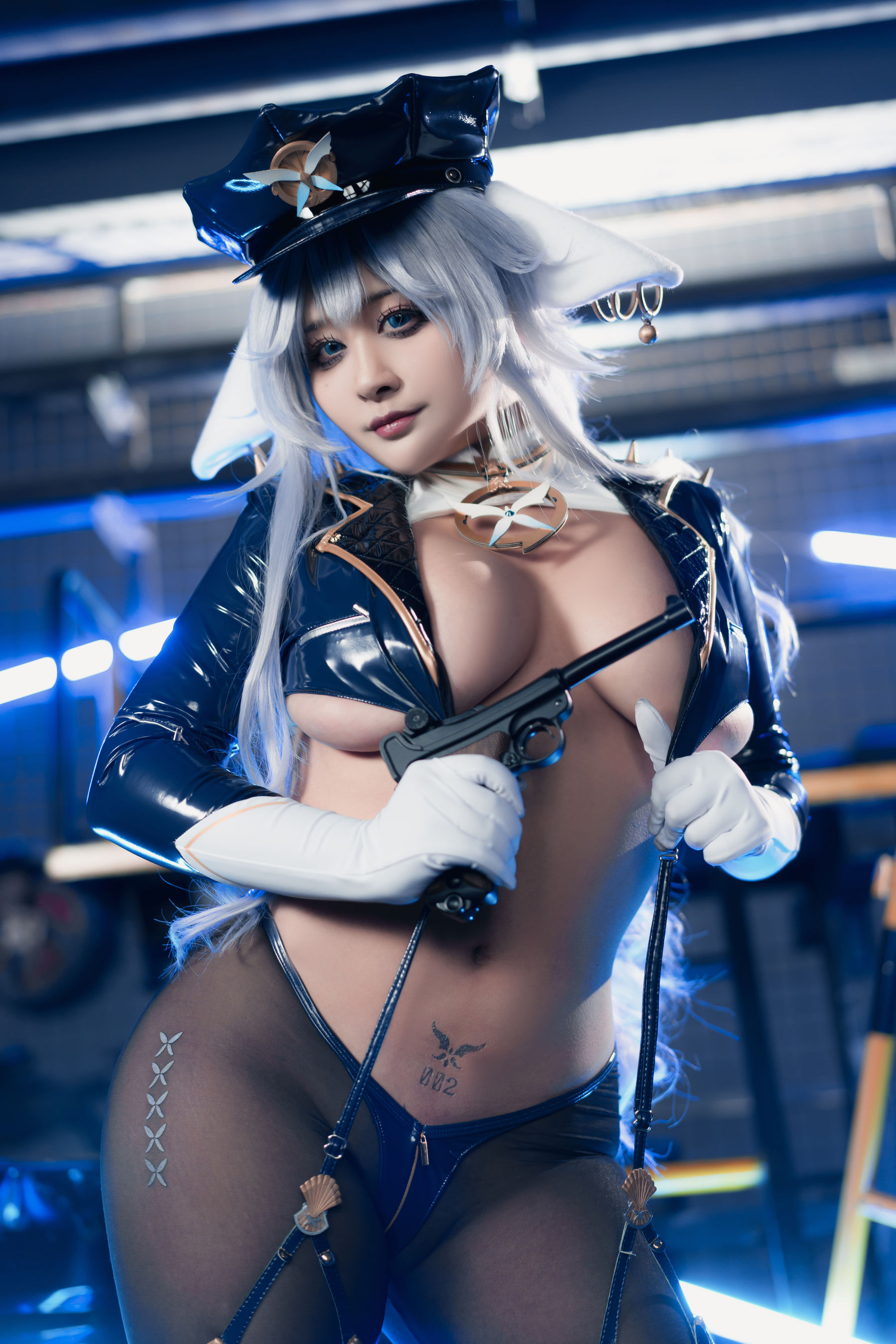 动漫博主洛璃LoLiSAMA - 信浓女警/(80P)