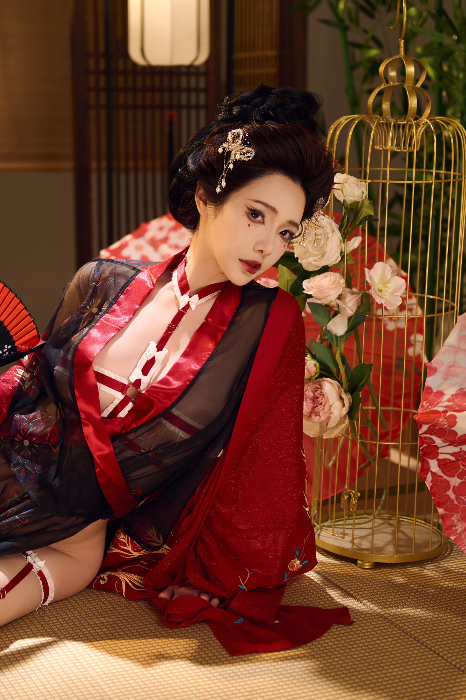 动漫博主雯妹 - 红袖添香/(61P)