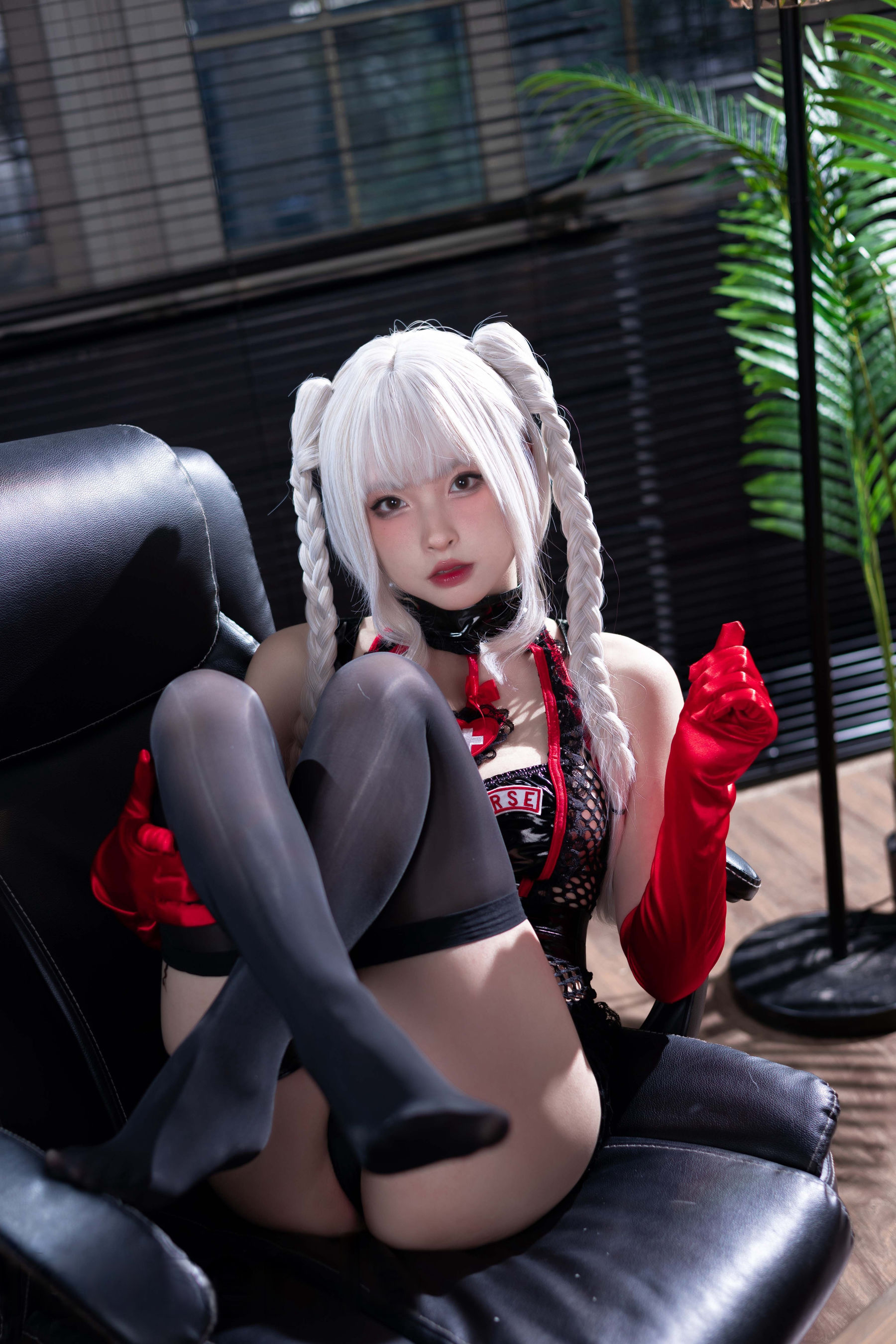 尤物清水由乃 - 白发护士/(57P)