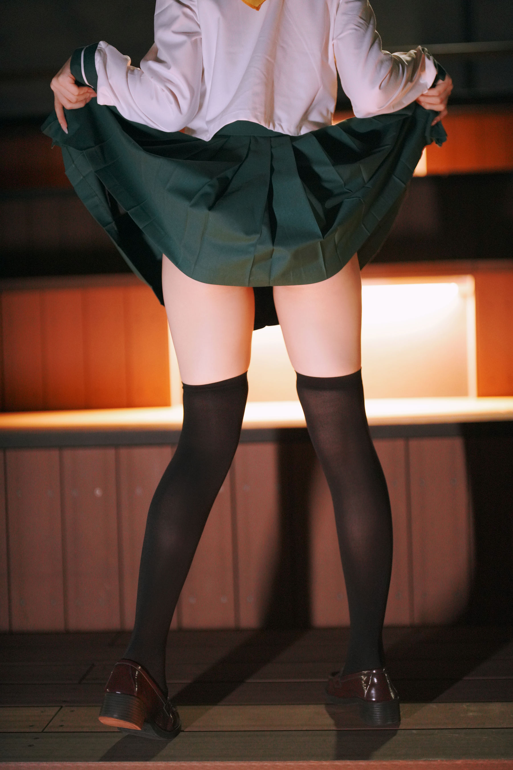 幼愛youmeko - 小琪舞JK制服/(48P)