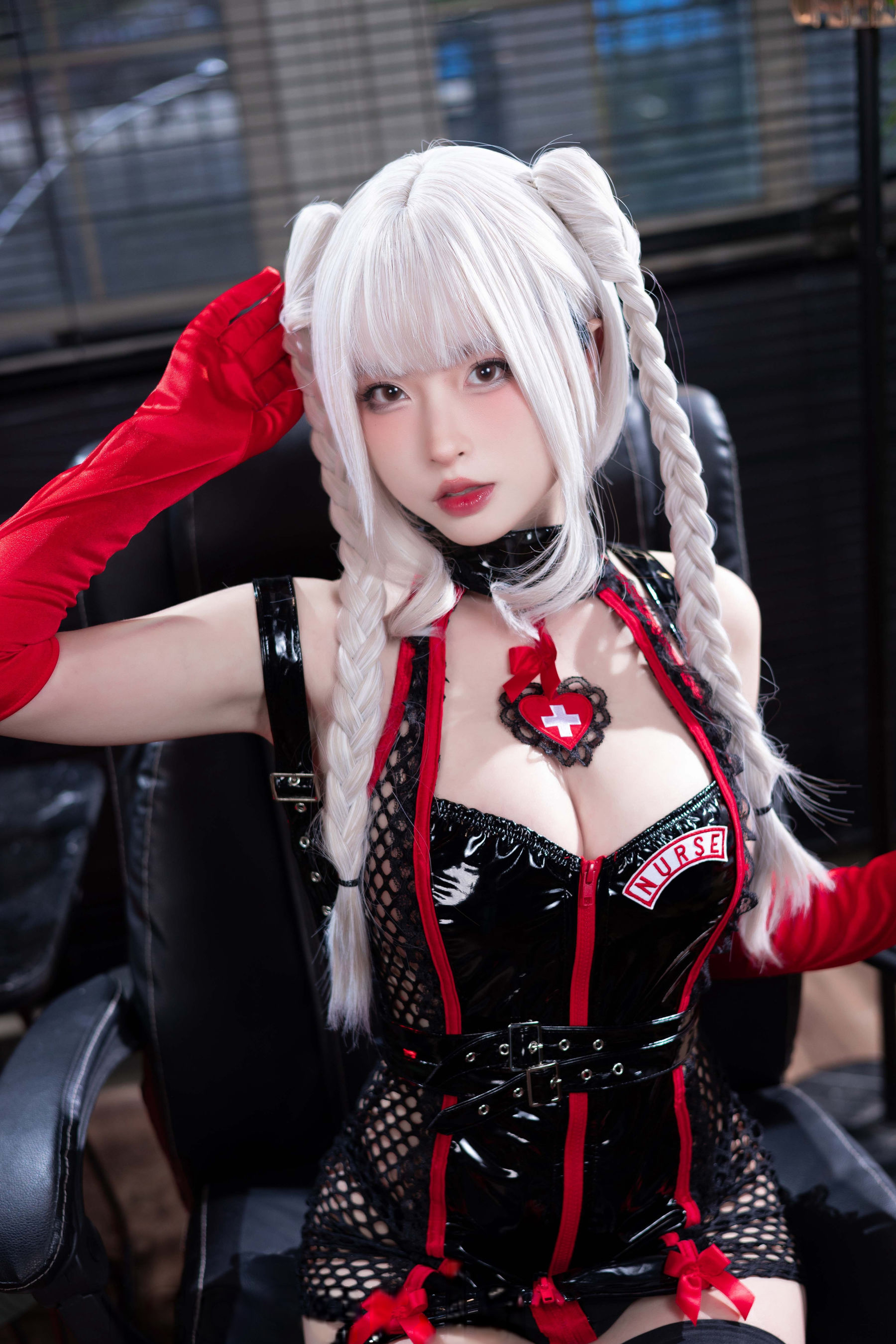 尤物清水由乃 - 白发护士/(57P)