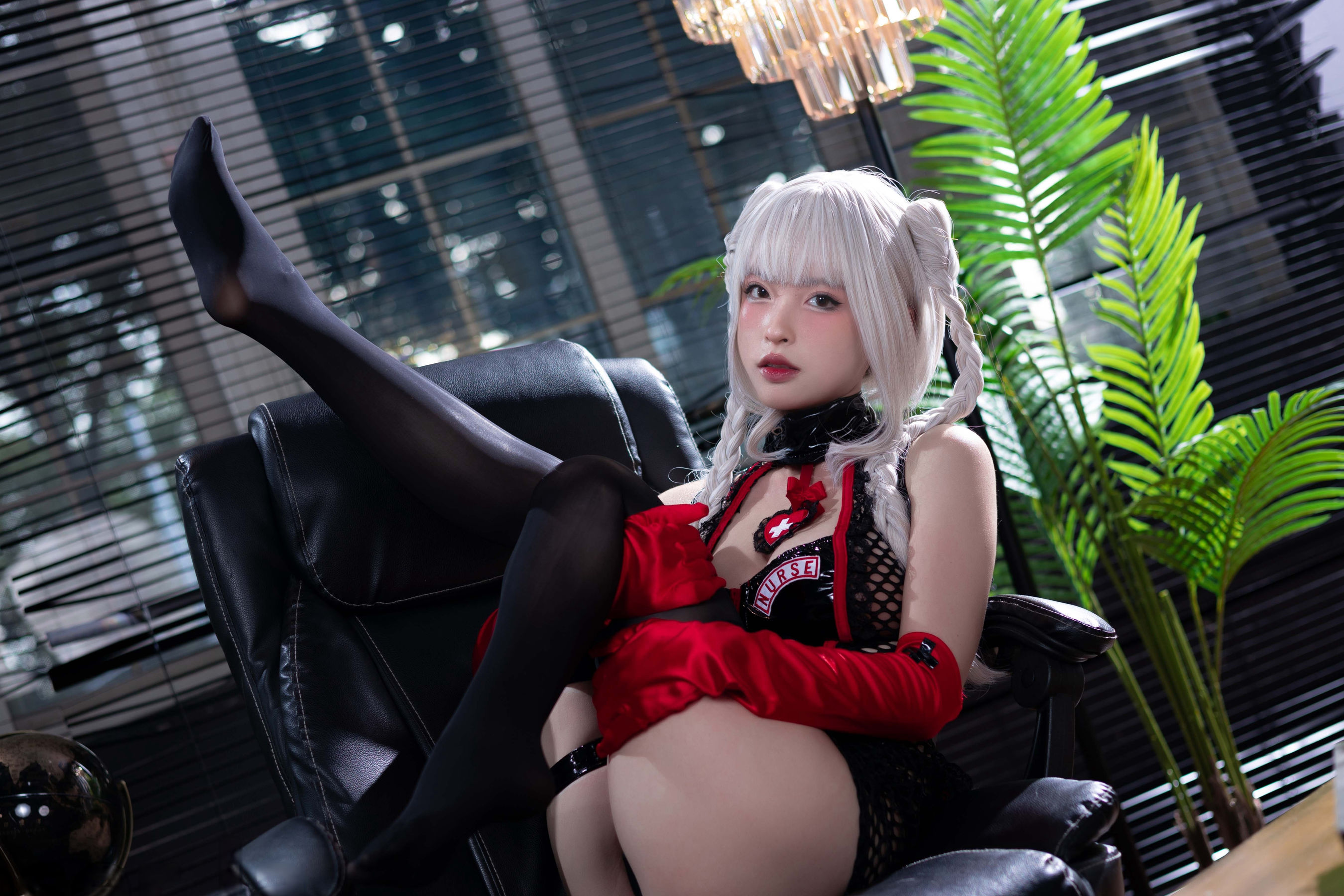 尤物清水由乃 - 白发护士/(57P)