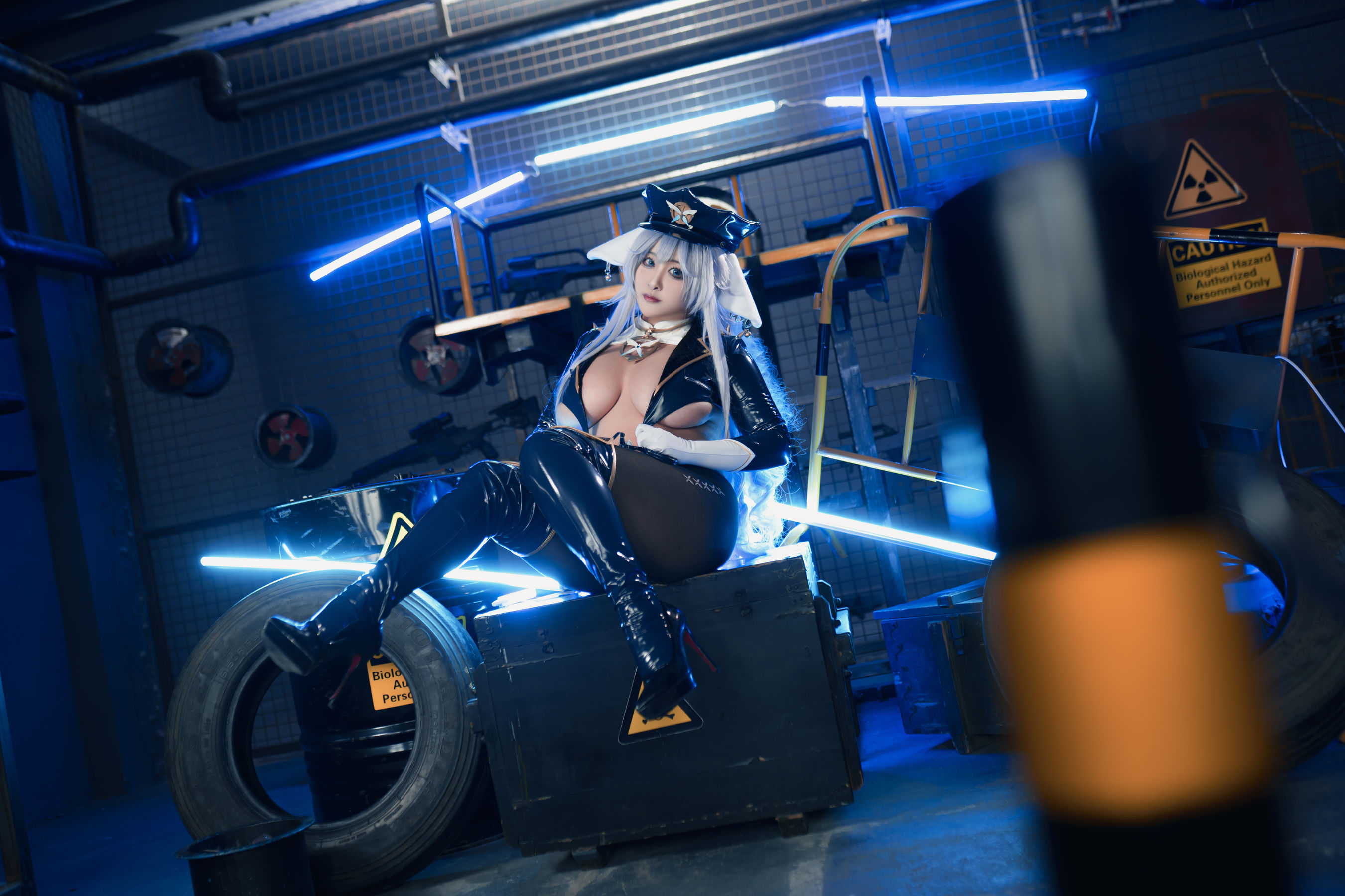 动漫博主洛璃LoLiSAMA - 信浓女警/(80P)