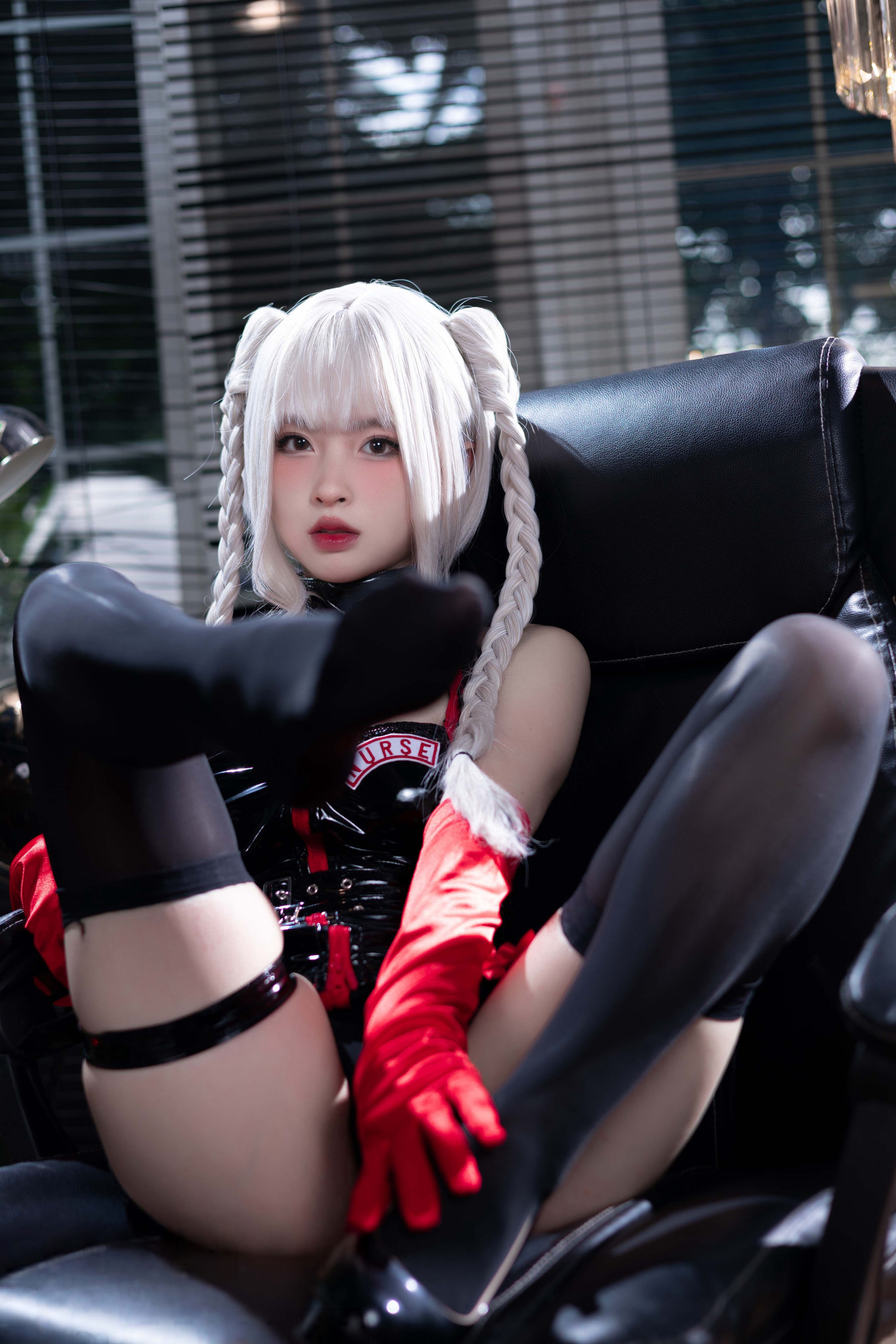 尤物清水由乃 - 白发护士/(57P)