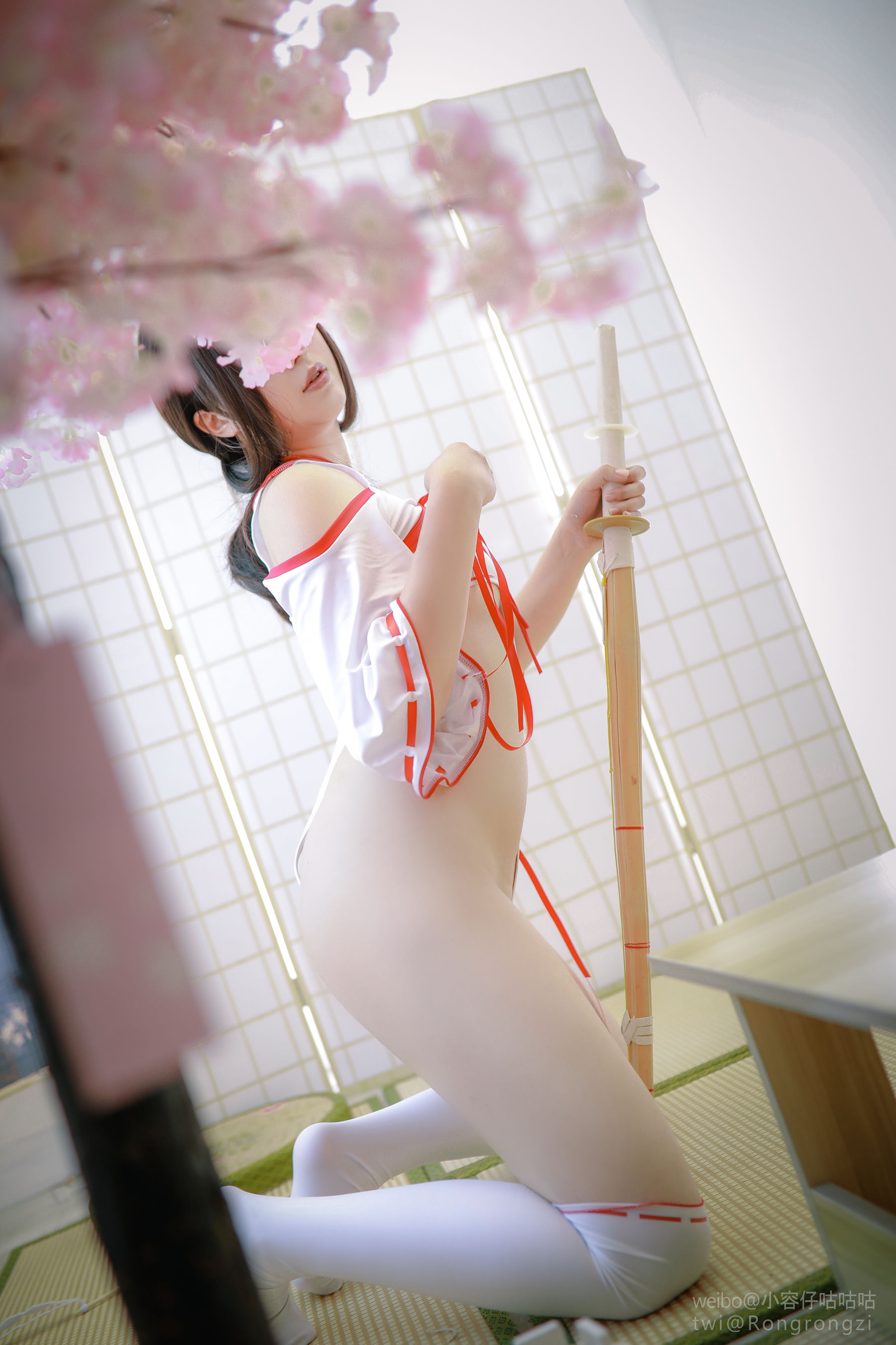 小容仔咕咕咕 - 巫女系列 恶灵退散/(52P)