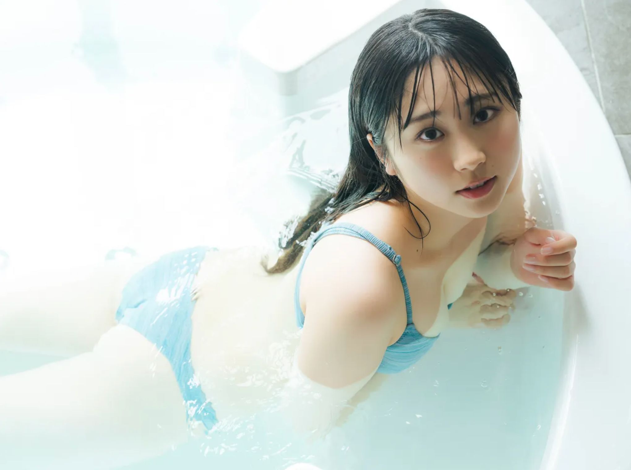 大白桃子 - 桃白 vol.2/(88P)