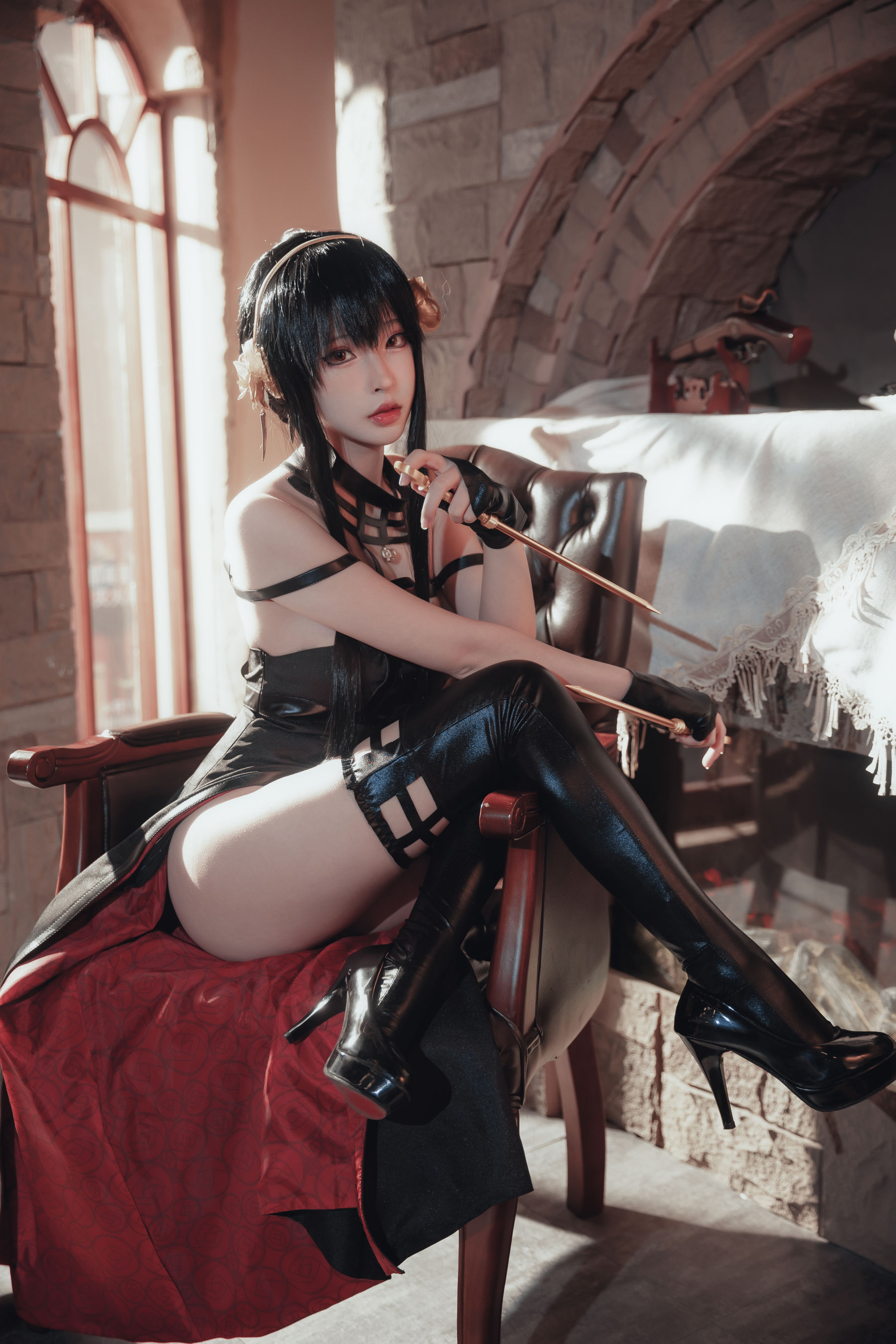 尤物清水由乃 - 间谍过家家 约尔战斗服/(30P)