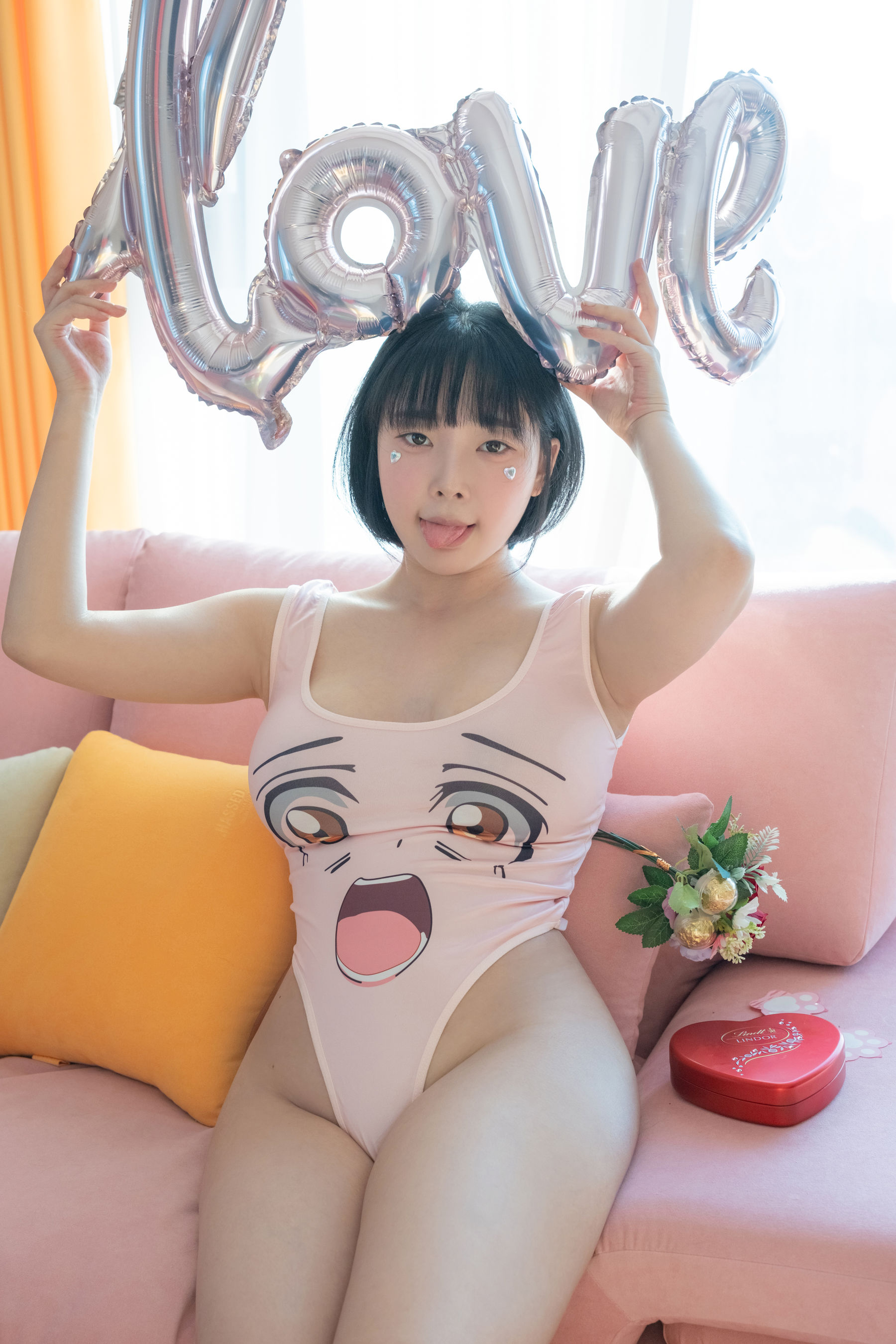 姜仁卿 Kang In-kyung - Valentine/(60P)