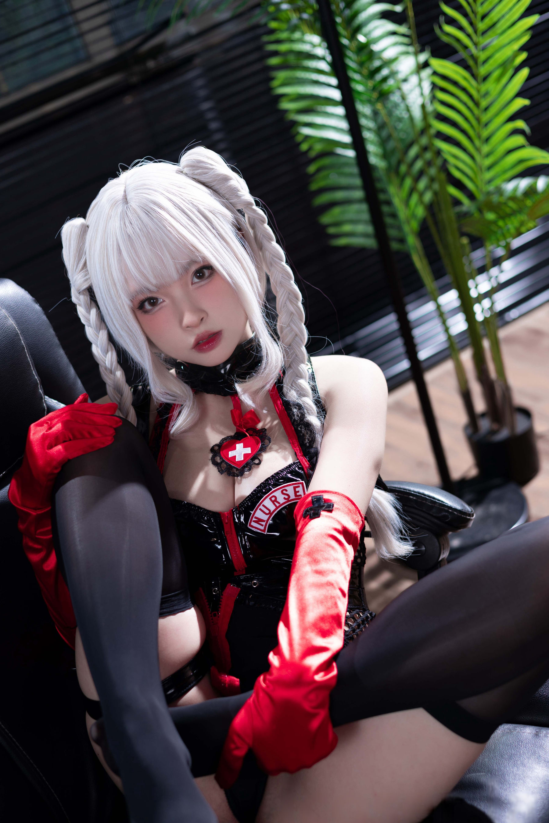 尤物清水由乃 - 白发护士/(57P)