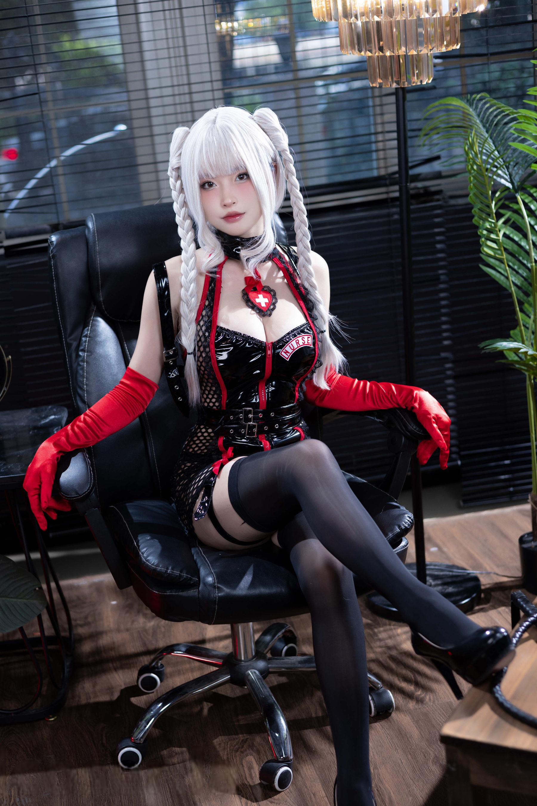 尤物清水由乃 - 白发护士/(57P)