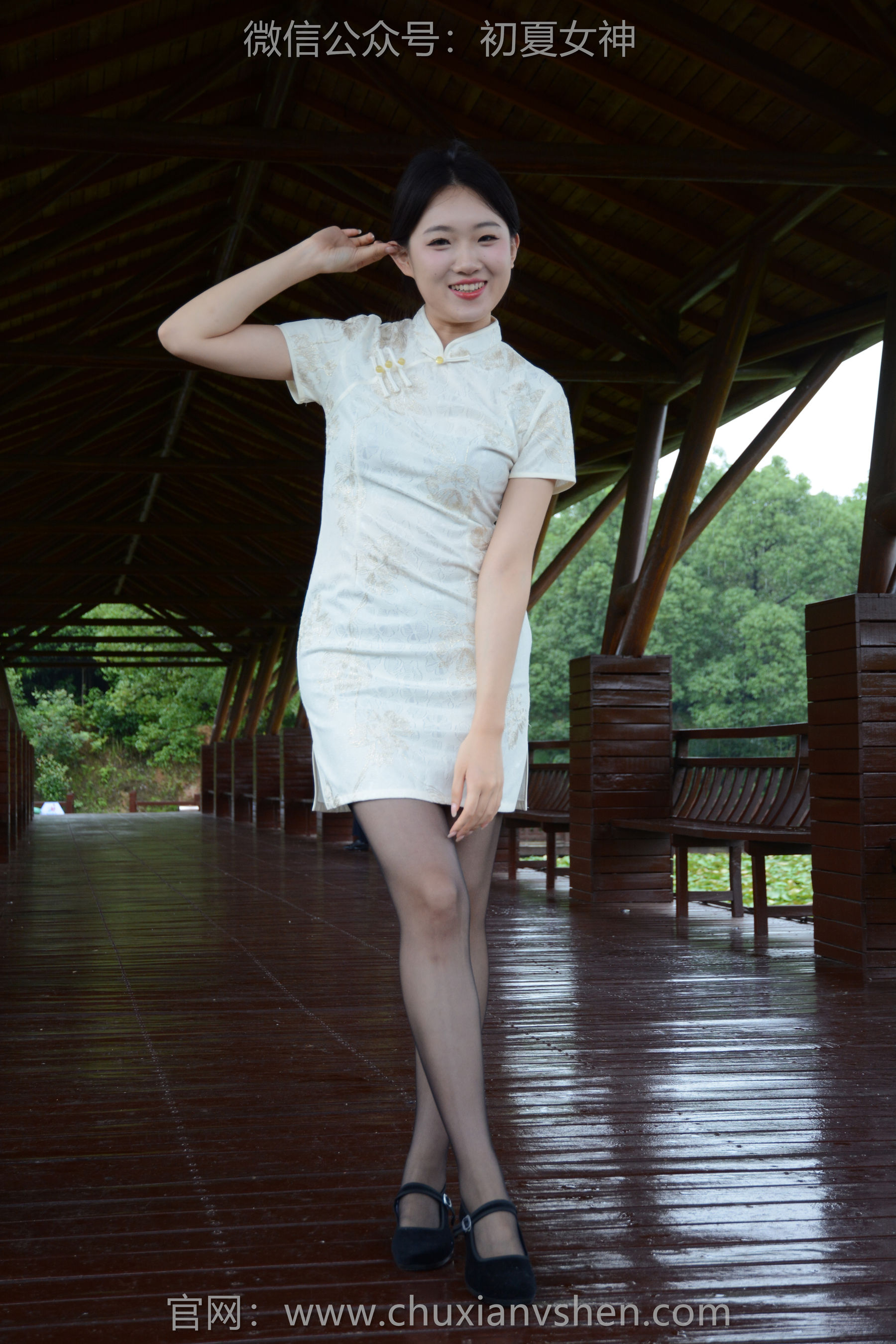 初夏女神 No.255 环环 传统旗袍/(142P)