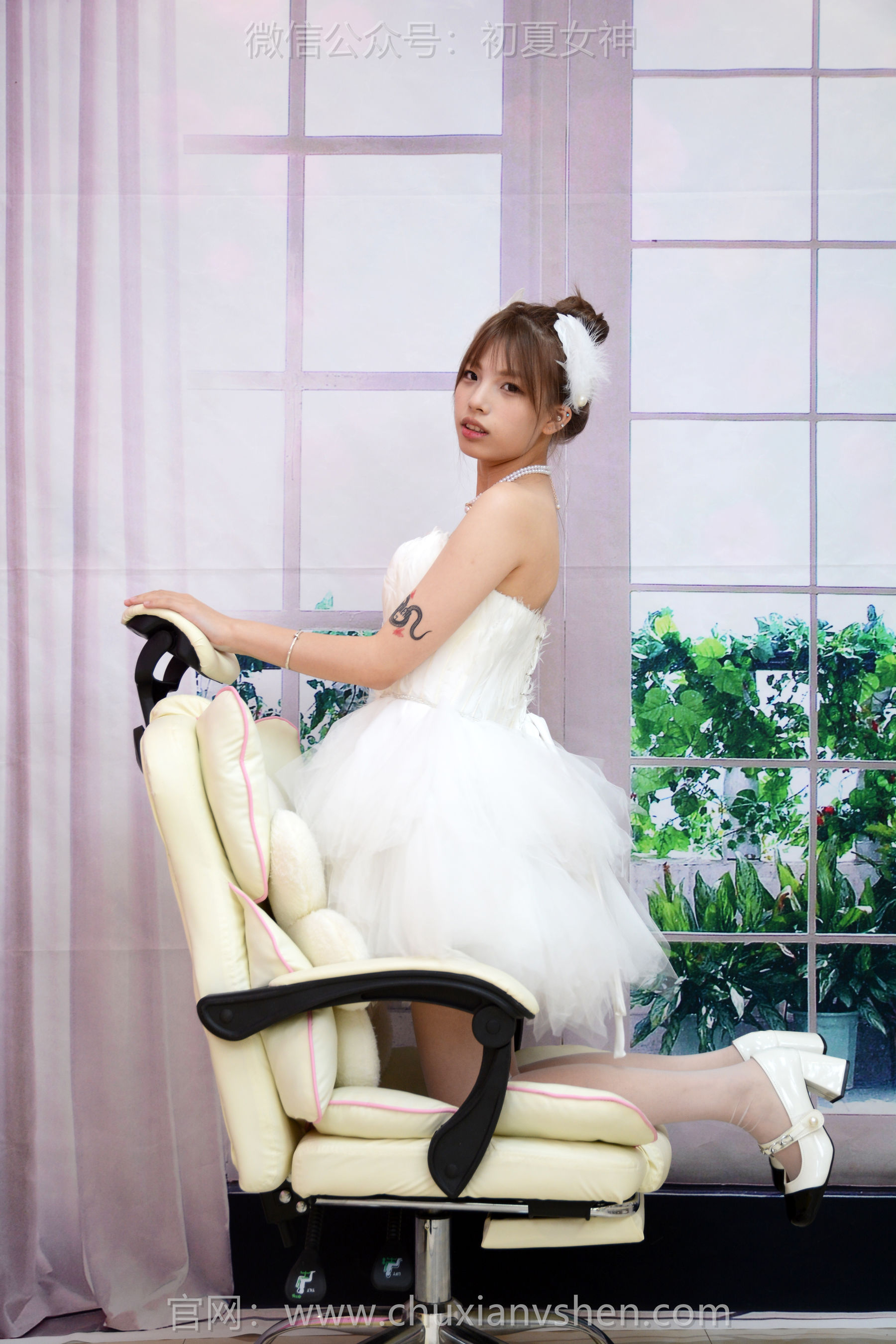 初夏女神 No.262 番茄 隐形翅膀/(100P)