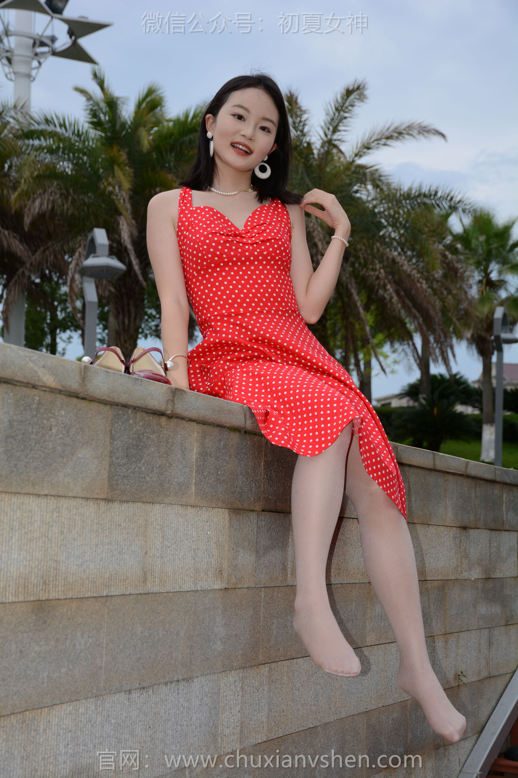 初夏女神 No.253 双双 港式装扮/(140P)