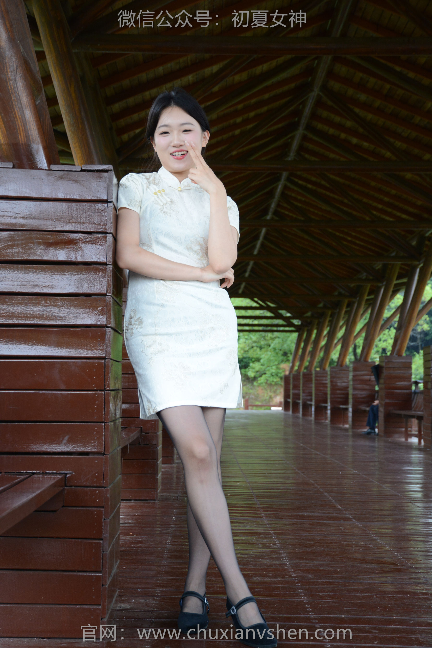 初夏女神 No.255 环环 传统旗袍/(142P)