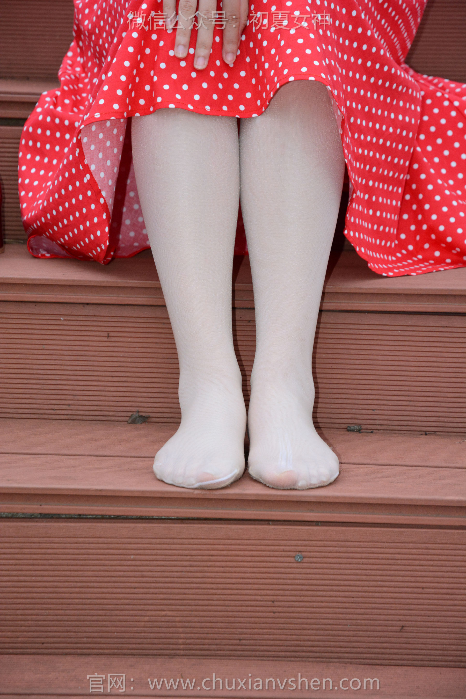 初夏女神 No.253 双双 港式装扮/(140P)