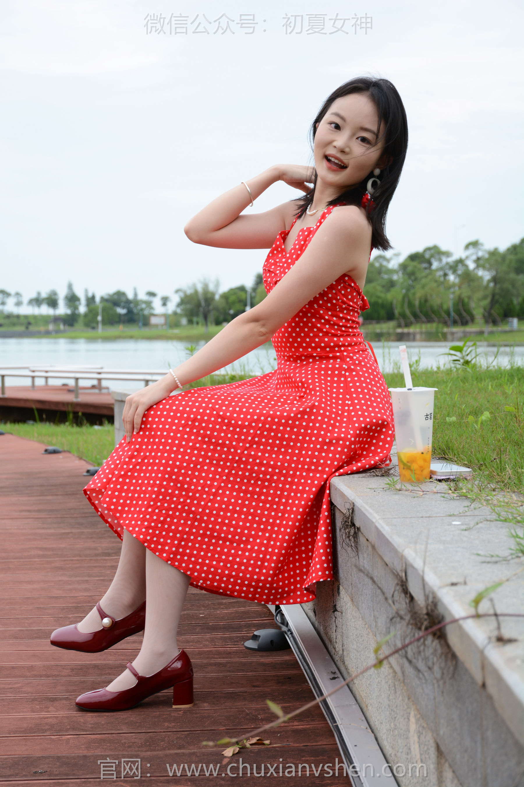 初夏女神 No.253 双双 港式装扮/(140P)