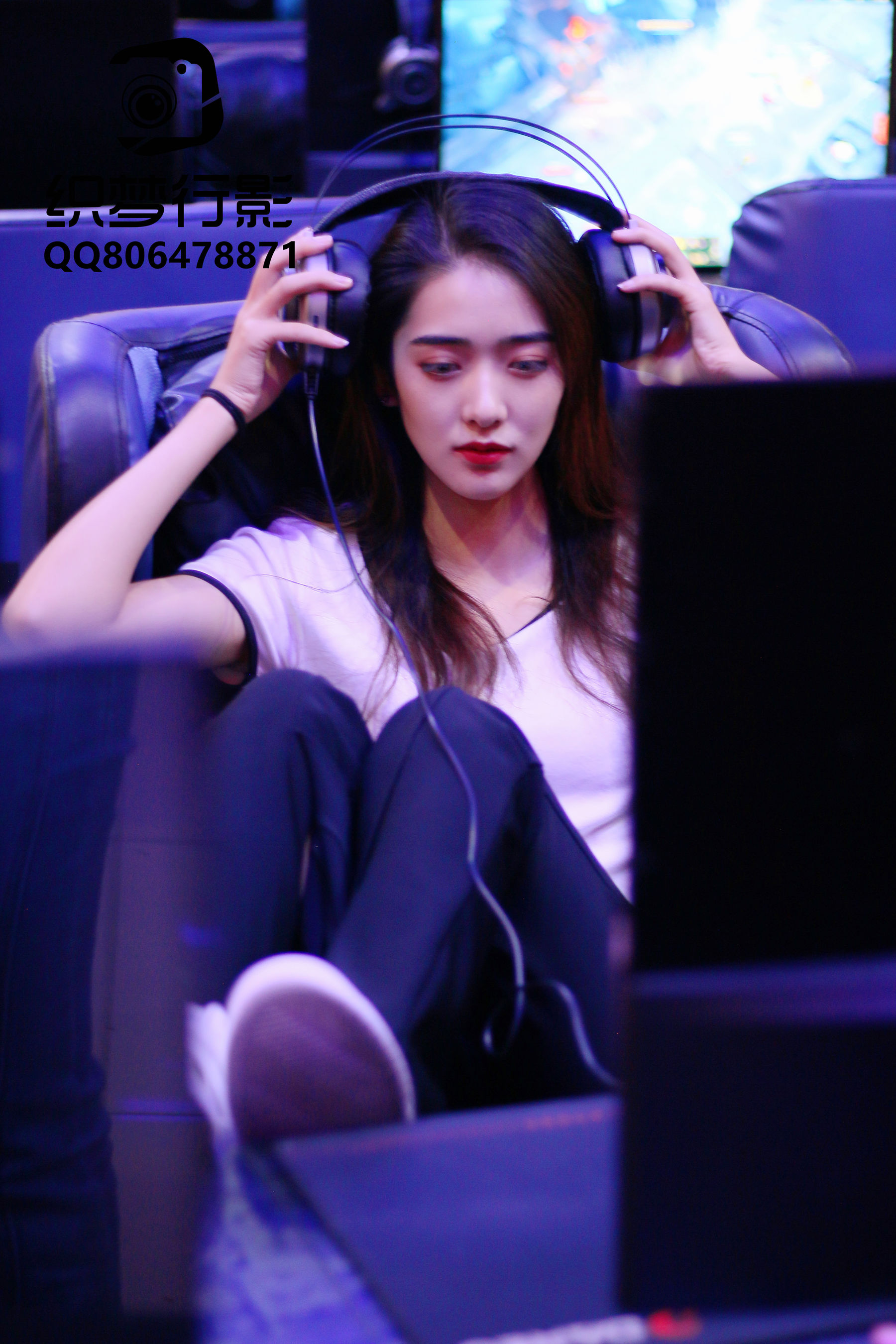 [织梦映像] 方寸之间-神游网络千万里/(300P)