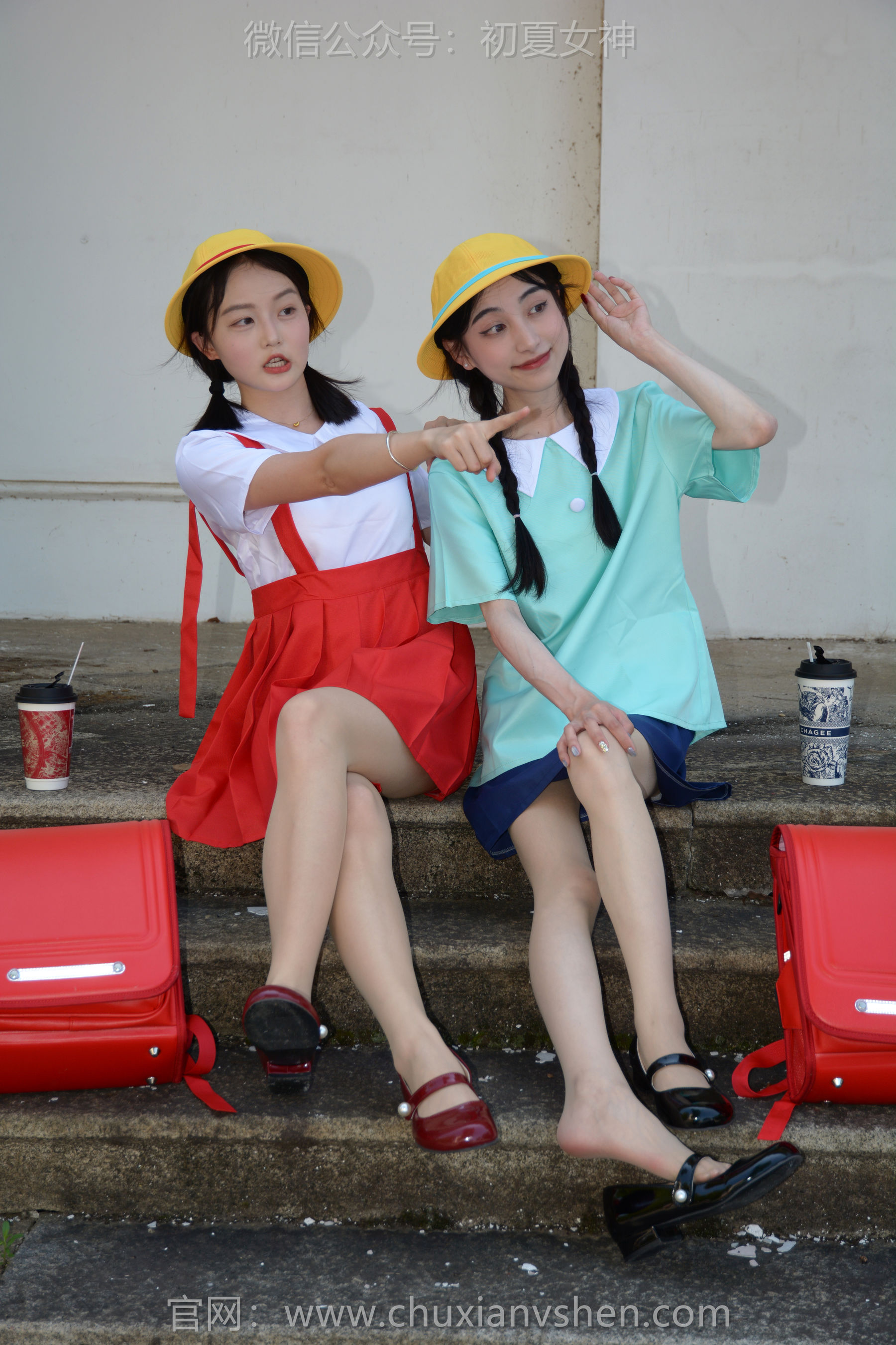 初夏女神 No.260 柒柒&双双 丸子vs小玉/(140P)