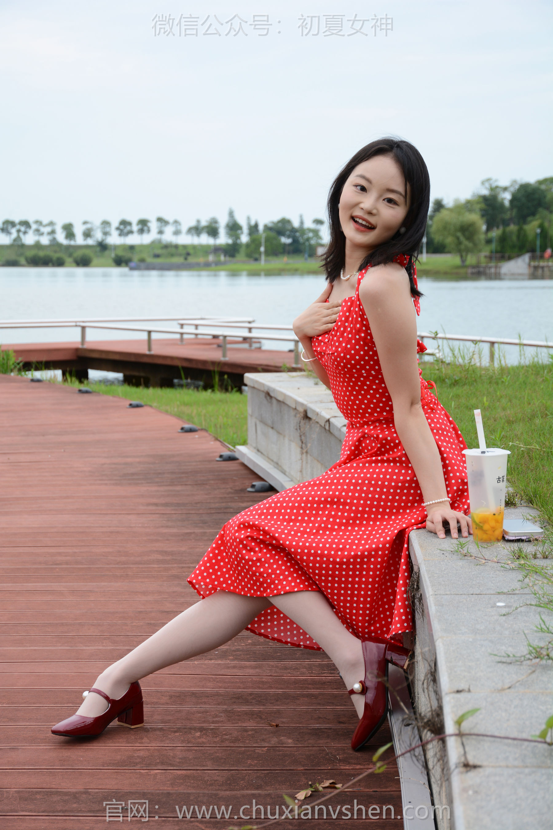 初夏女神 No.253 双双 港式装扮/(140P)