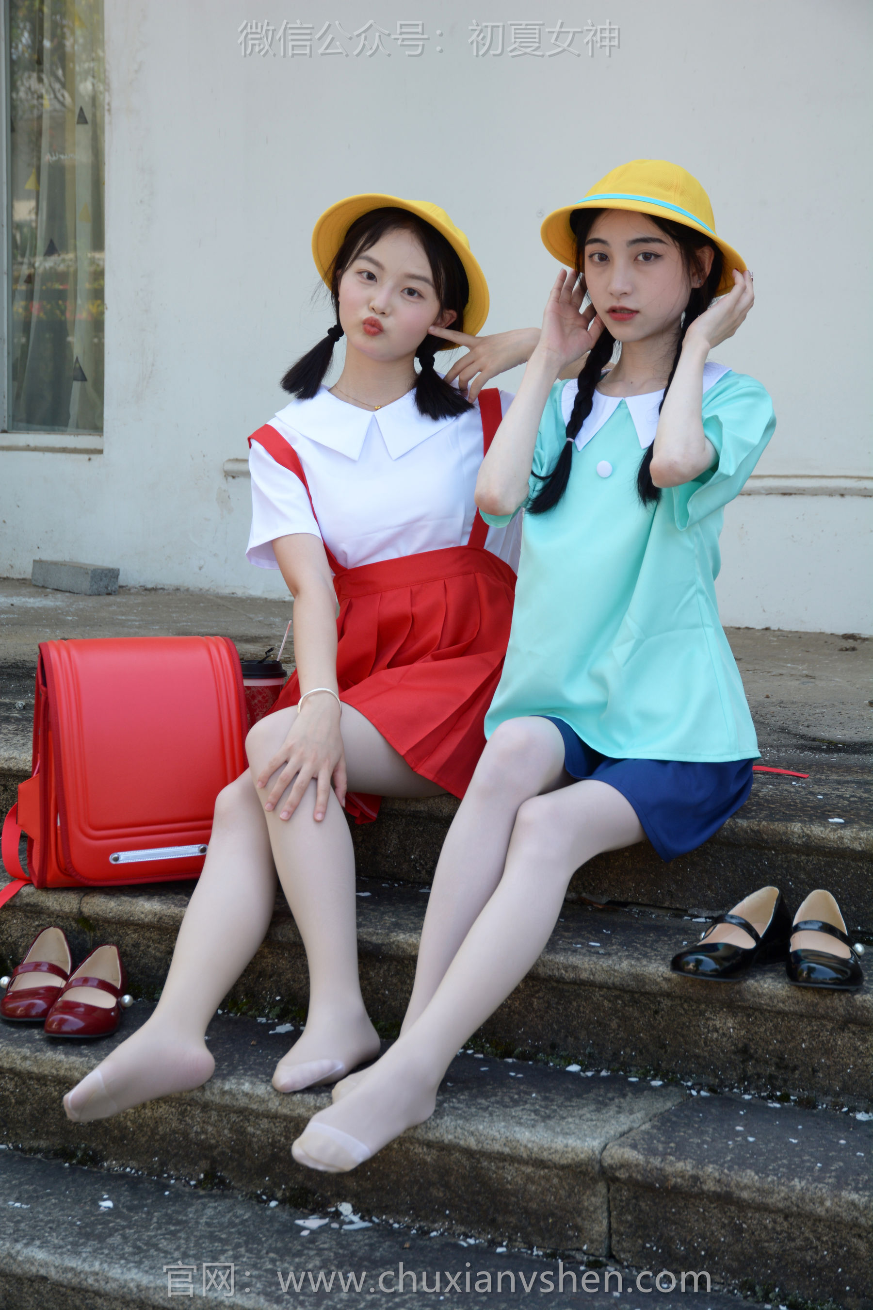 初夏女神 No.260 柒柒&双双 丸子vs小玉/(140P)