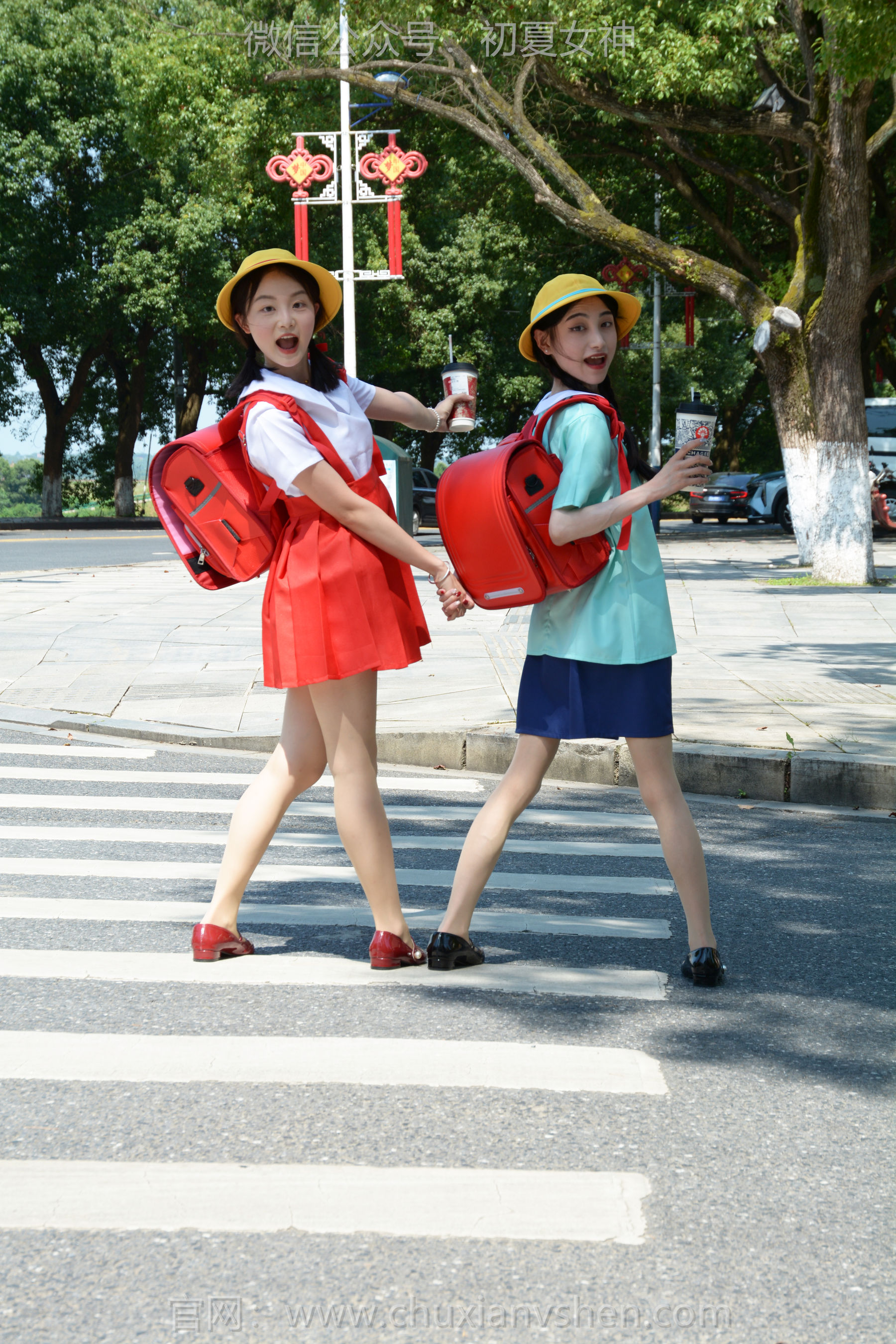 初夏女神 No.260 柒柒&双双 丸子vs小玉/(140P)