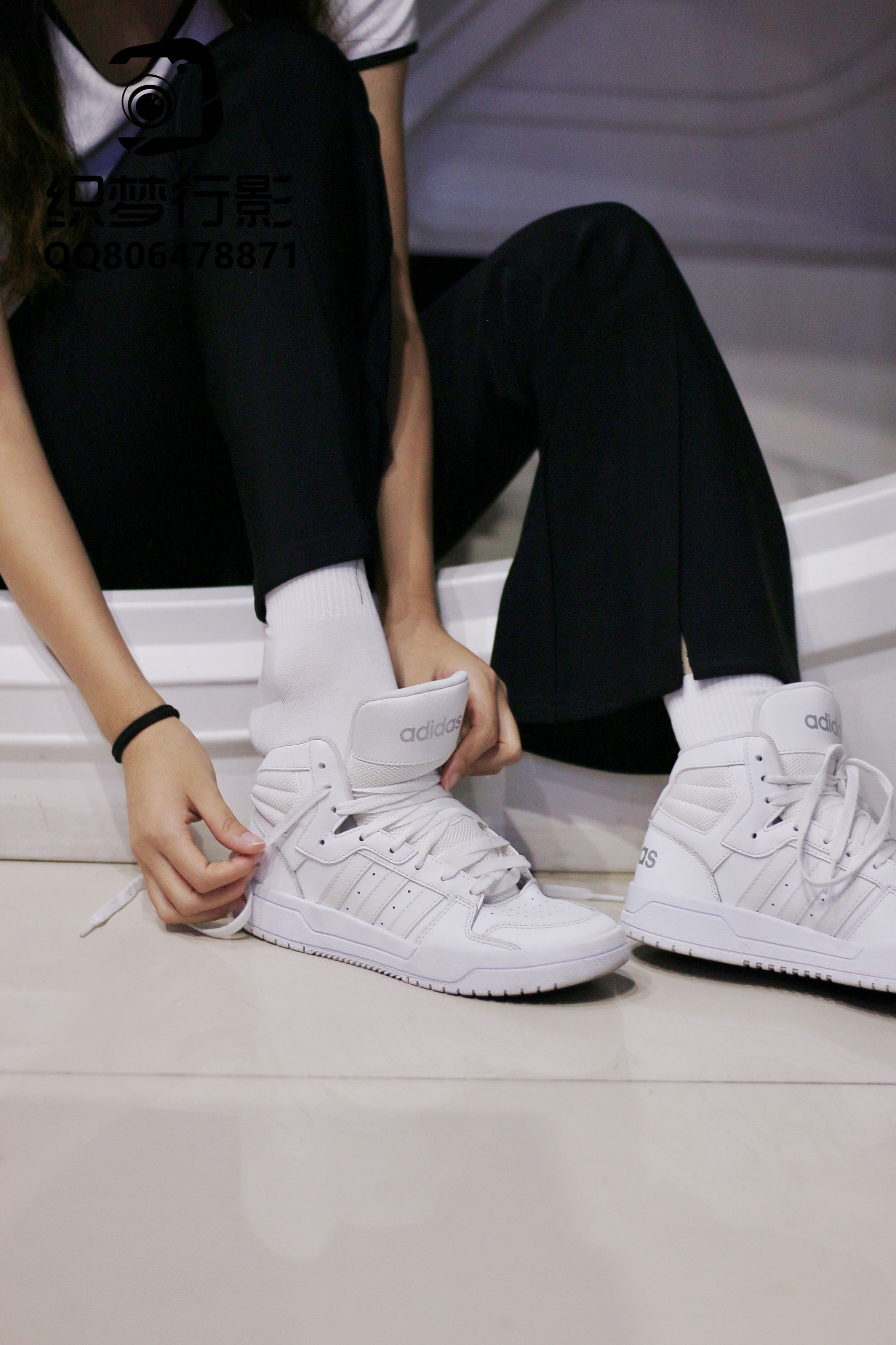 [织梦映像] 方寸之间-神游网络千万里/(300P)