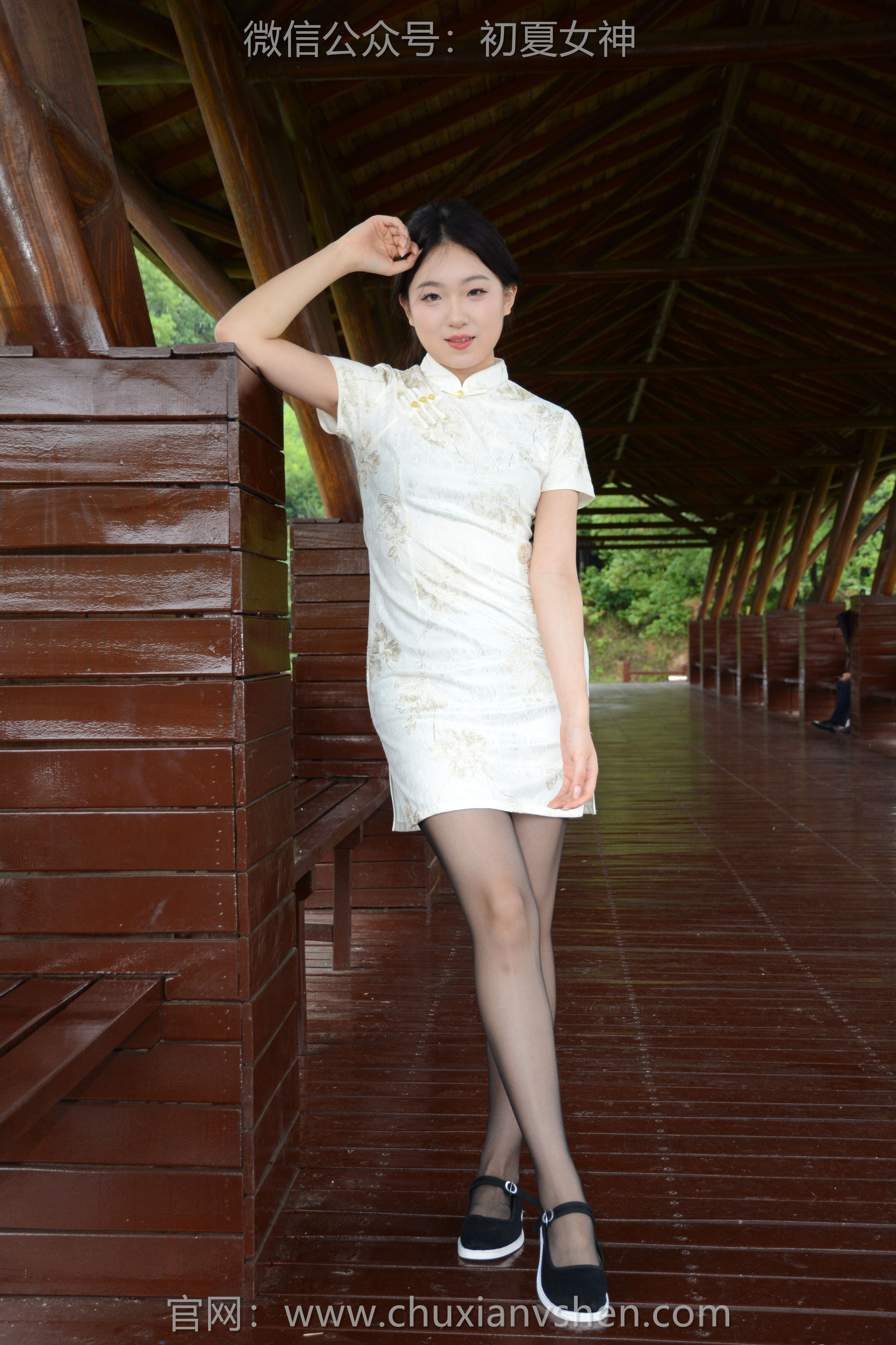 初夏女神 No.255 环环 传统旗袍/(142P)