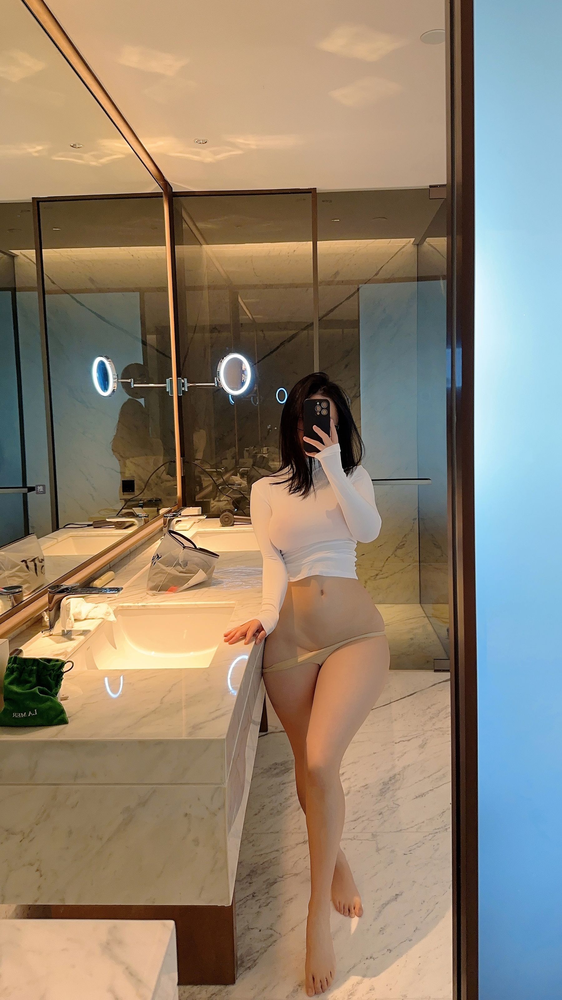 俏妞qiaoniuTT - 男友衬衫/(20P)