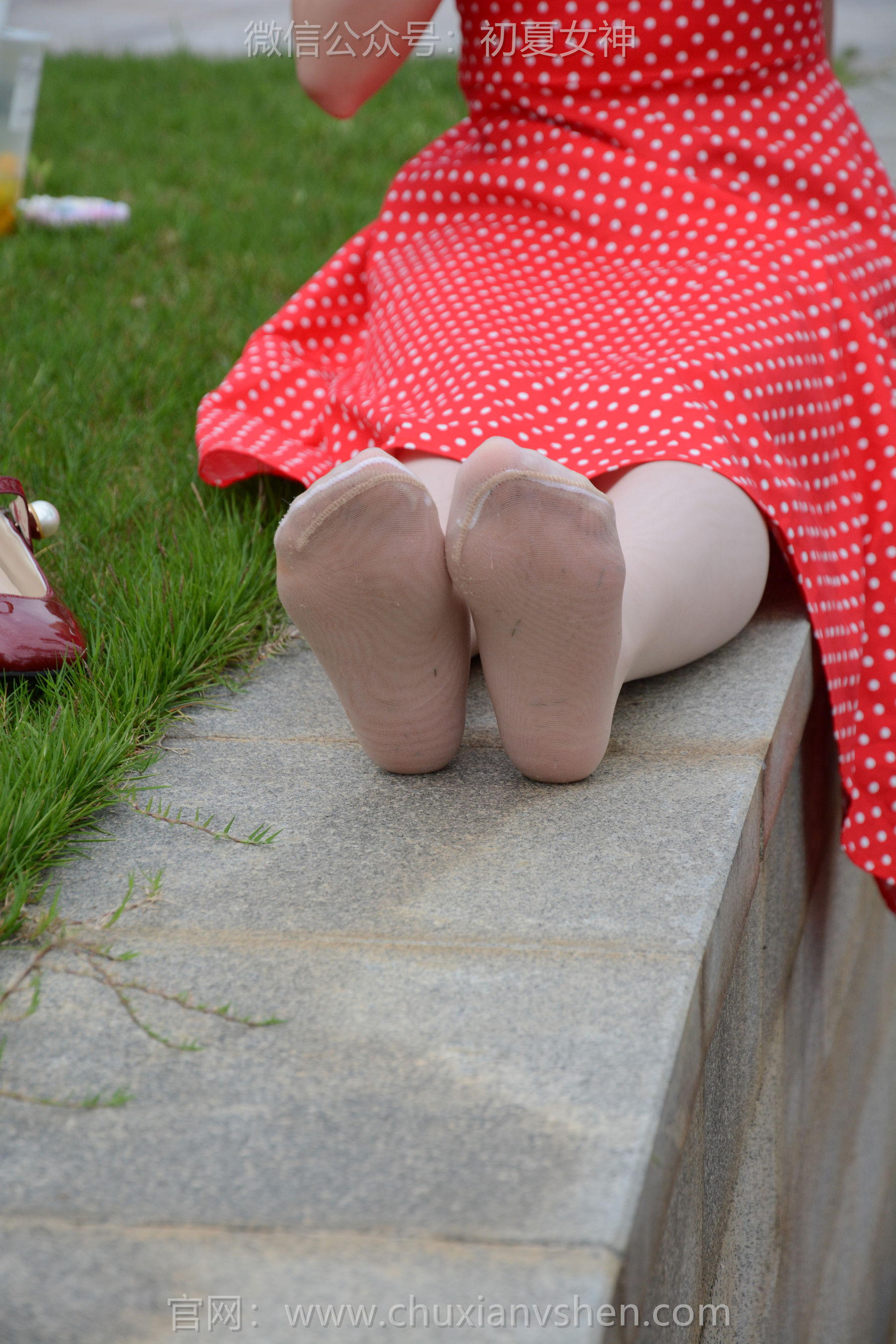 初夏女神 No.253 双双 港式装扮/(140P)