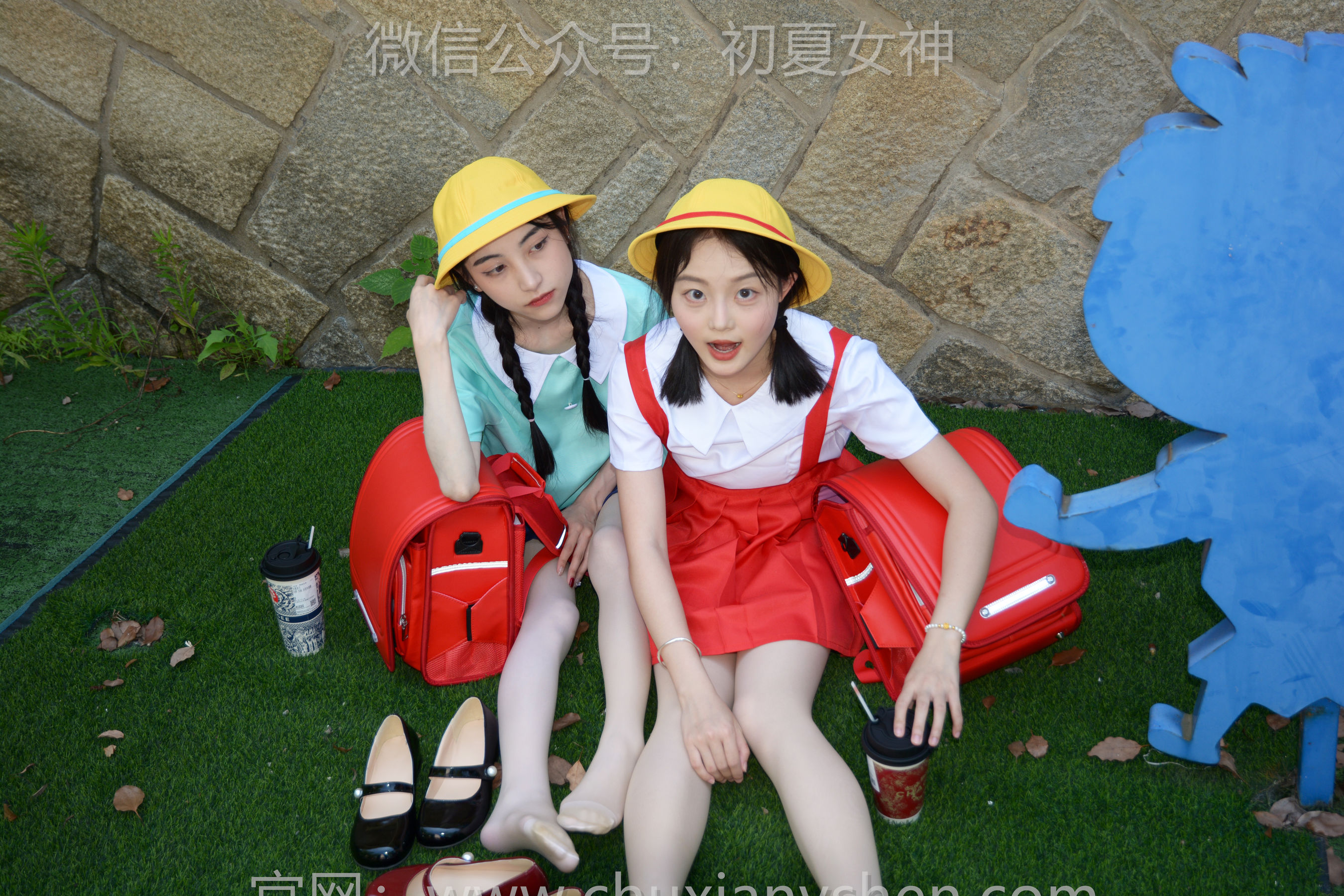 初夏女神 No.260 柒柒&双双 丸子vs小玉/(140P)