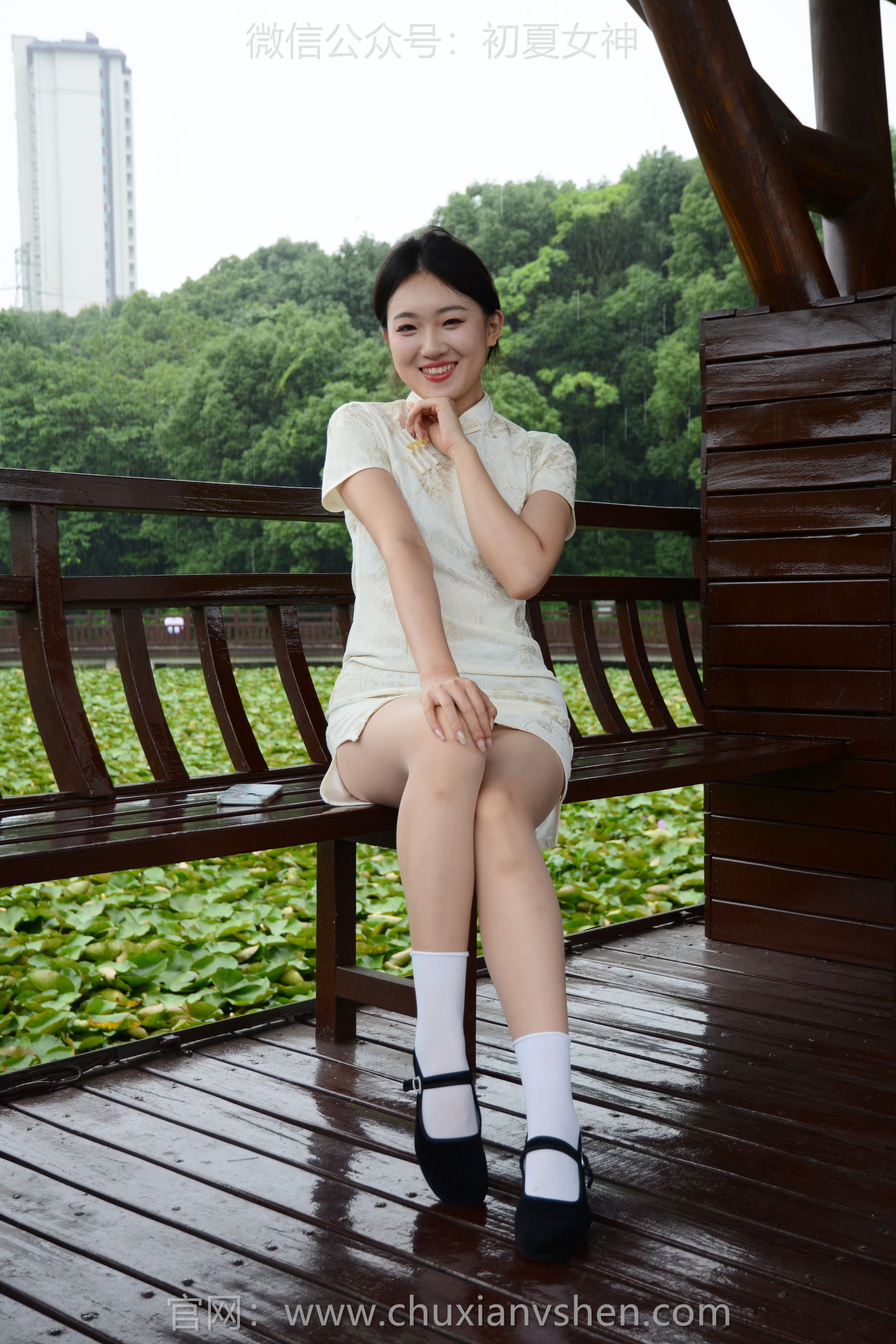 初夏女神 No.255 环环 传统旗袍/(142P)