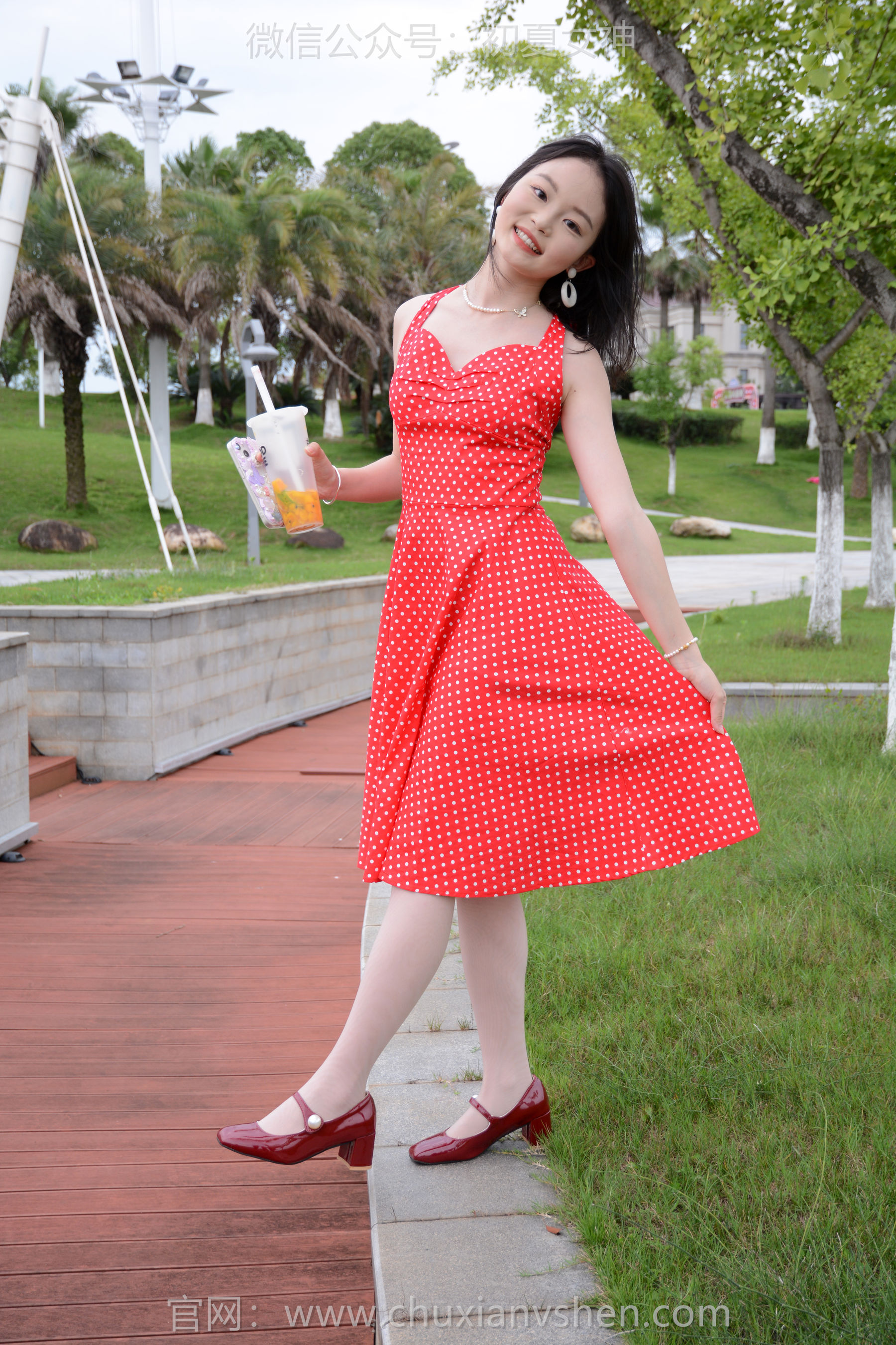 初夏女神 No.253 双双 港式装扮/(140P)