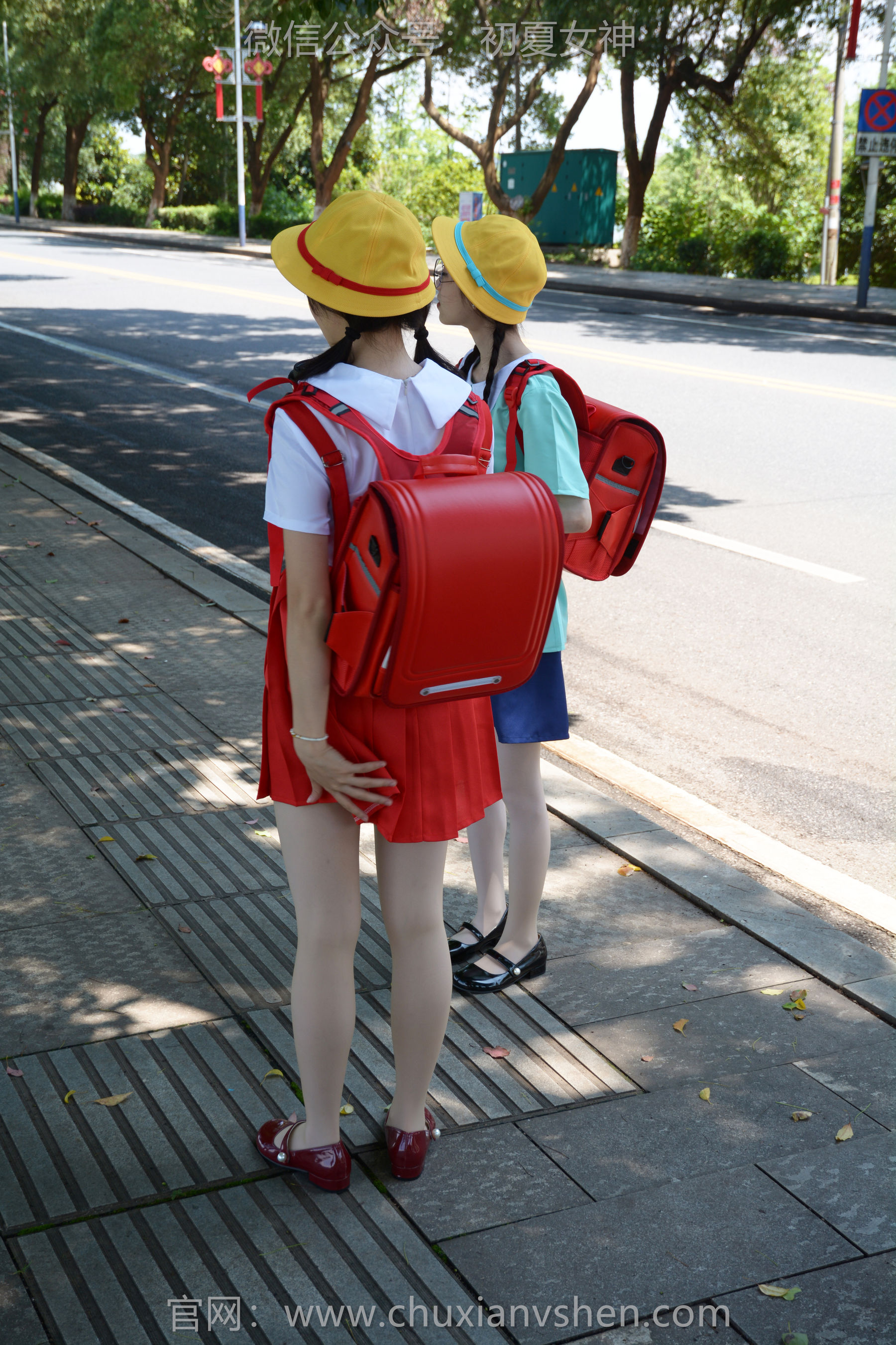 初夏女神 No.260 柒柒&双双 丸子vs小玉/(140P)