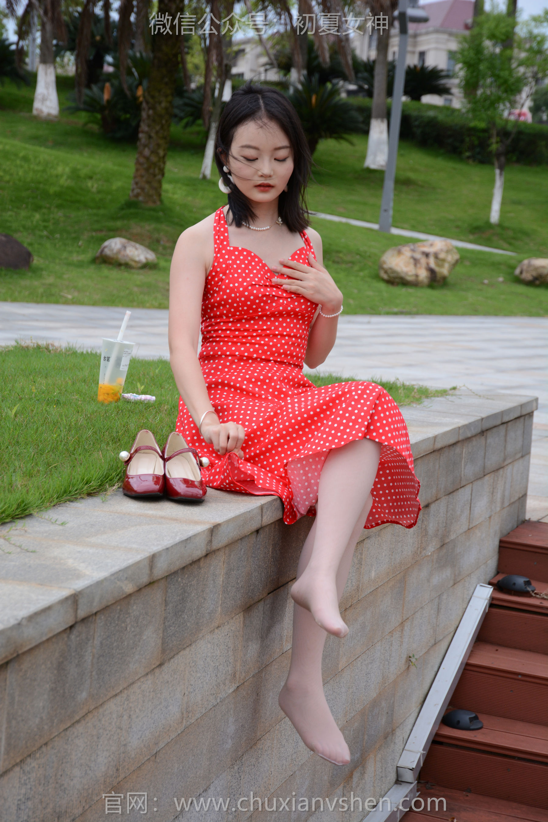 初夏女神 No.253 双双 港式装扮/(140P)