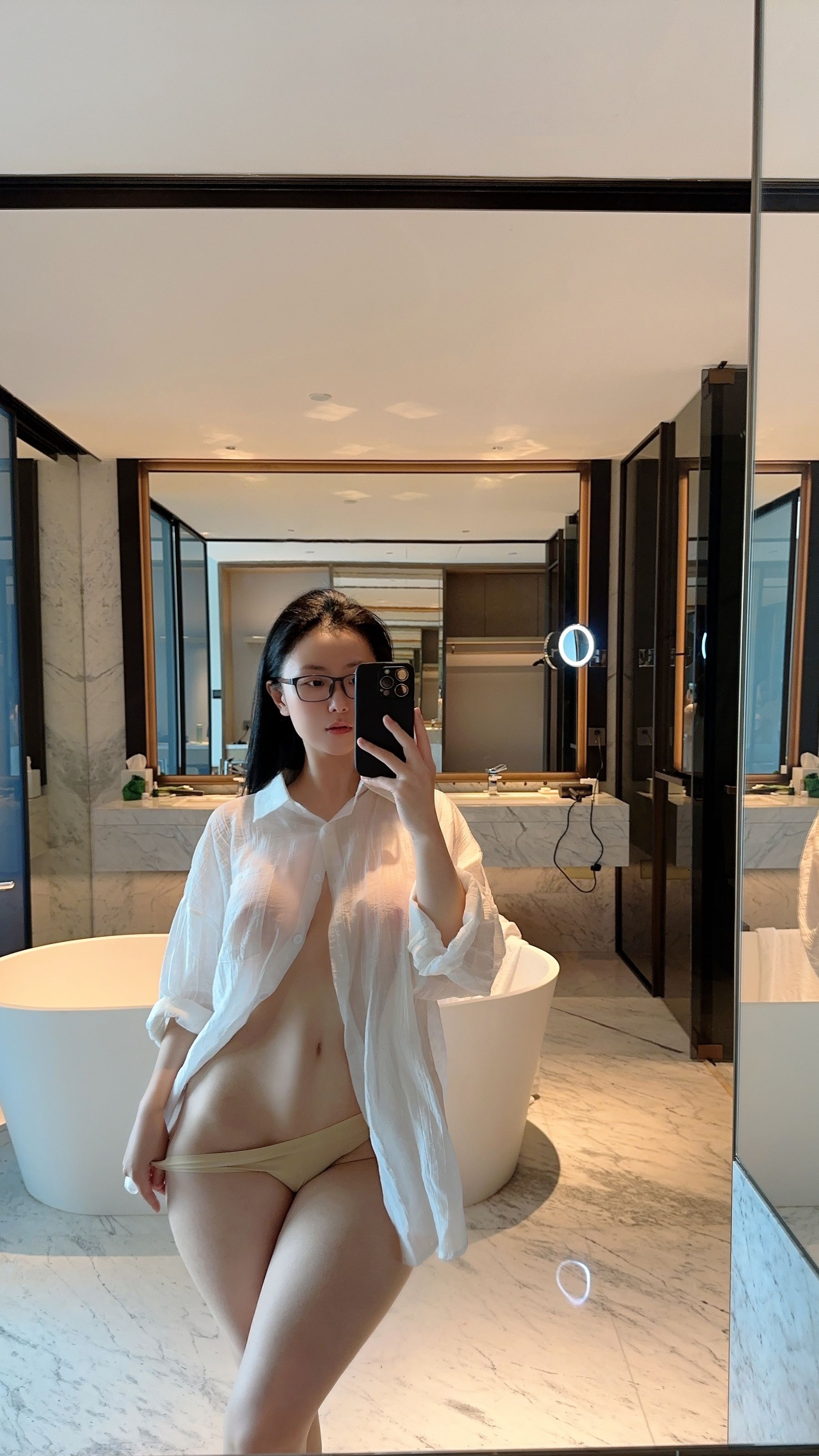 俏妞qiaoniuTT - 男友衬衫/(20P)