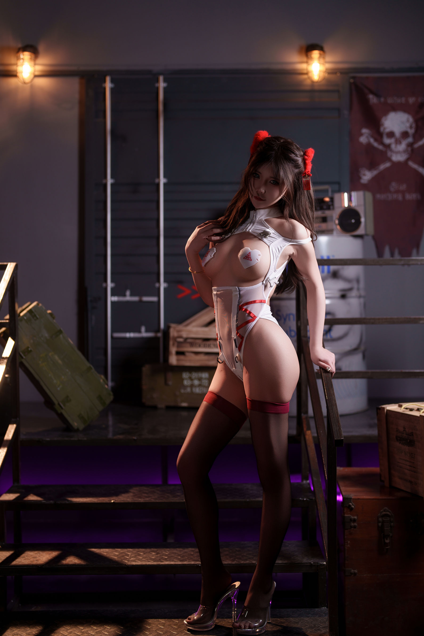 二次元妹子 抱走莫子aa - 春节特工/(90P)