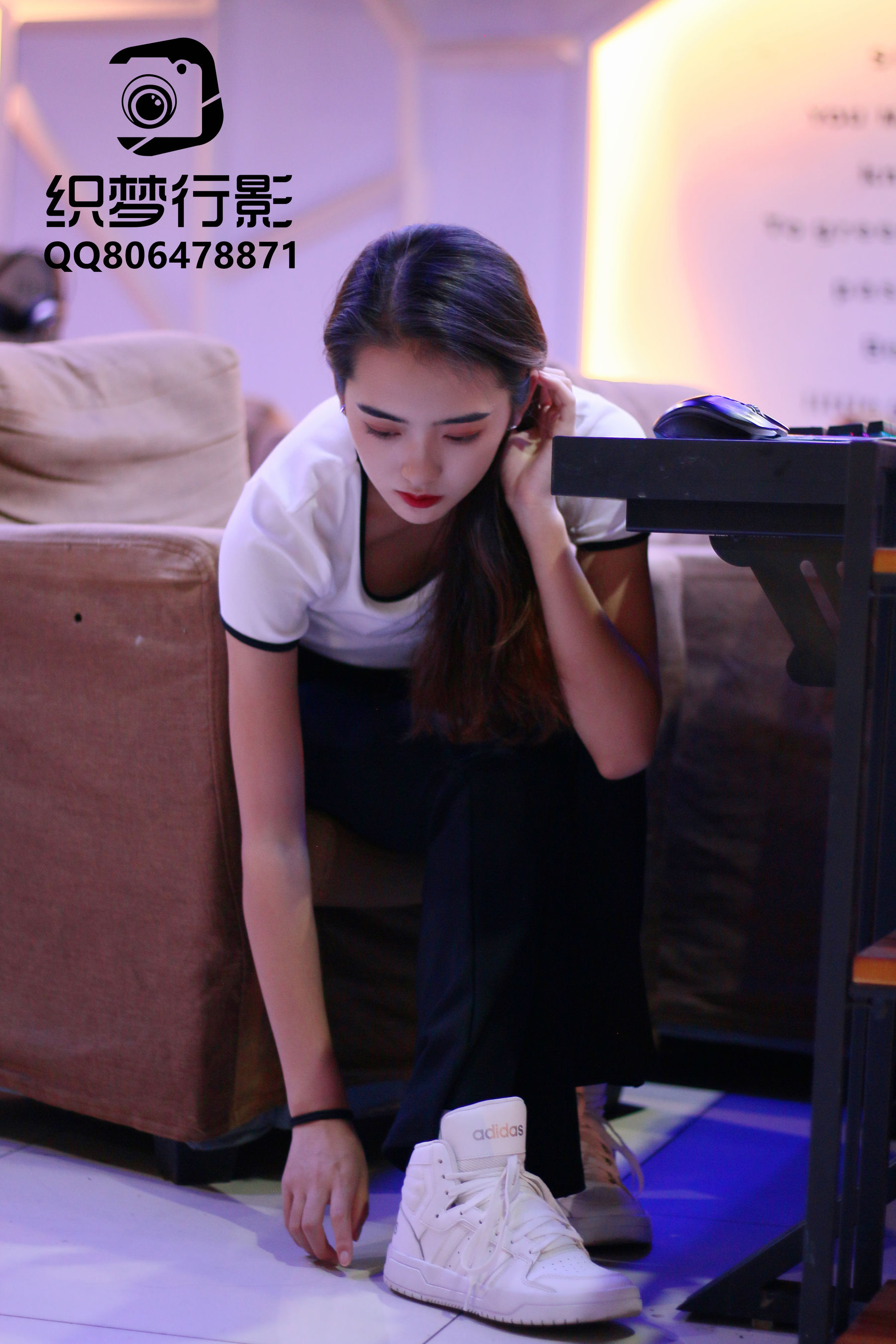 [织梦映像] 方寸之间-神游网络千万里/(300P)