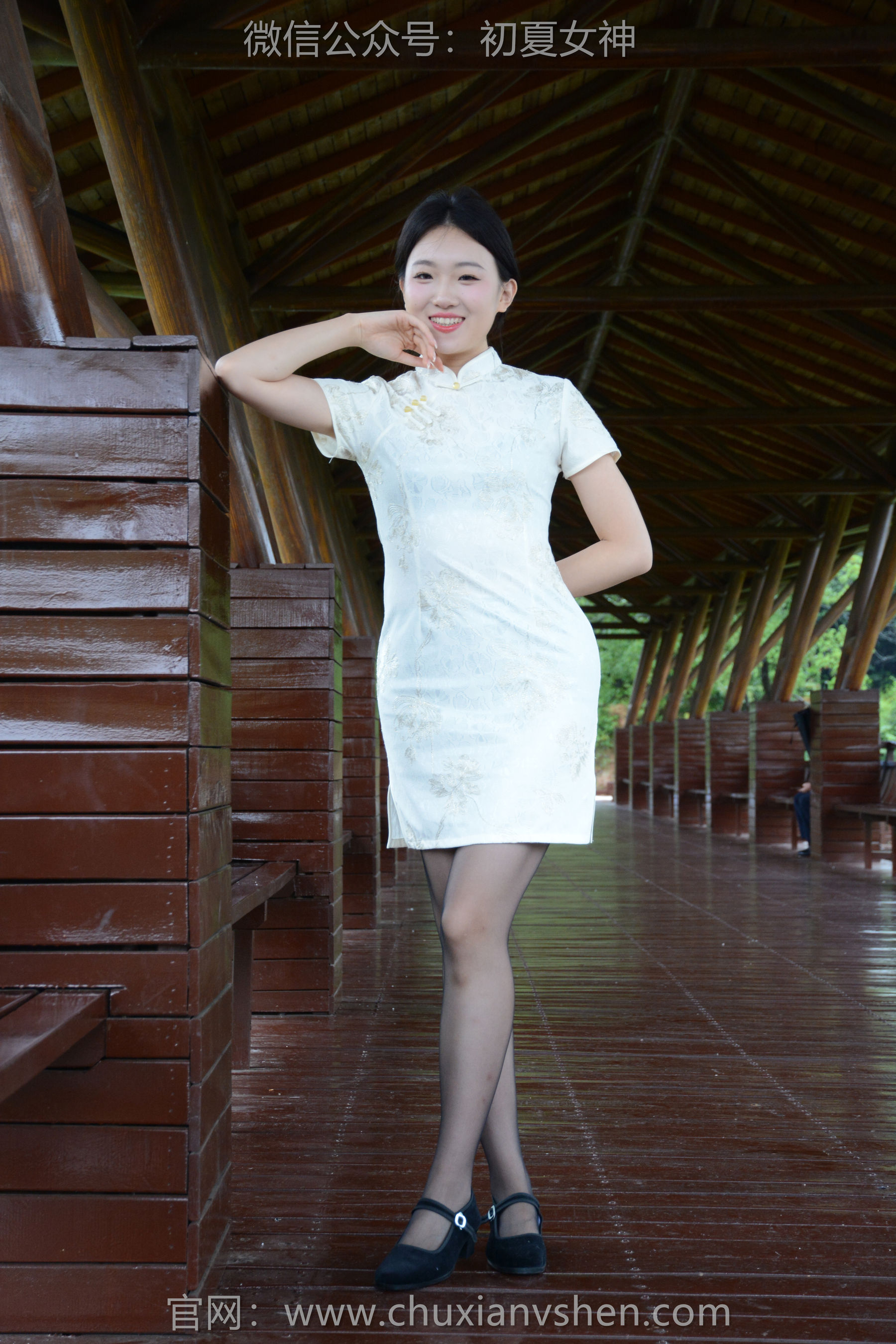 初夏女神 No.255 环环 传统旗袍/(142P)