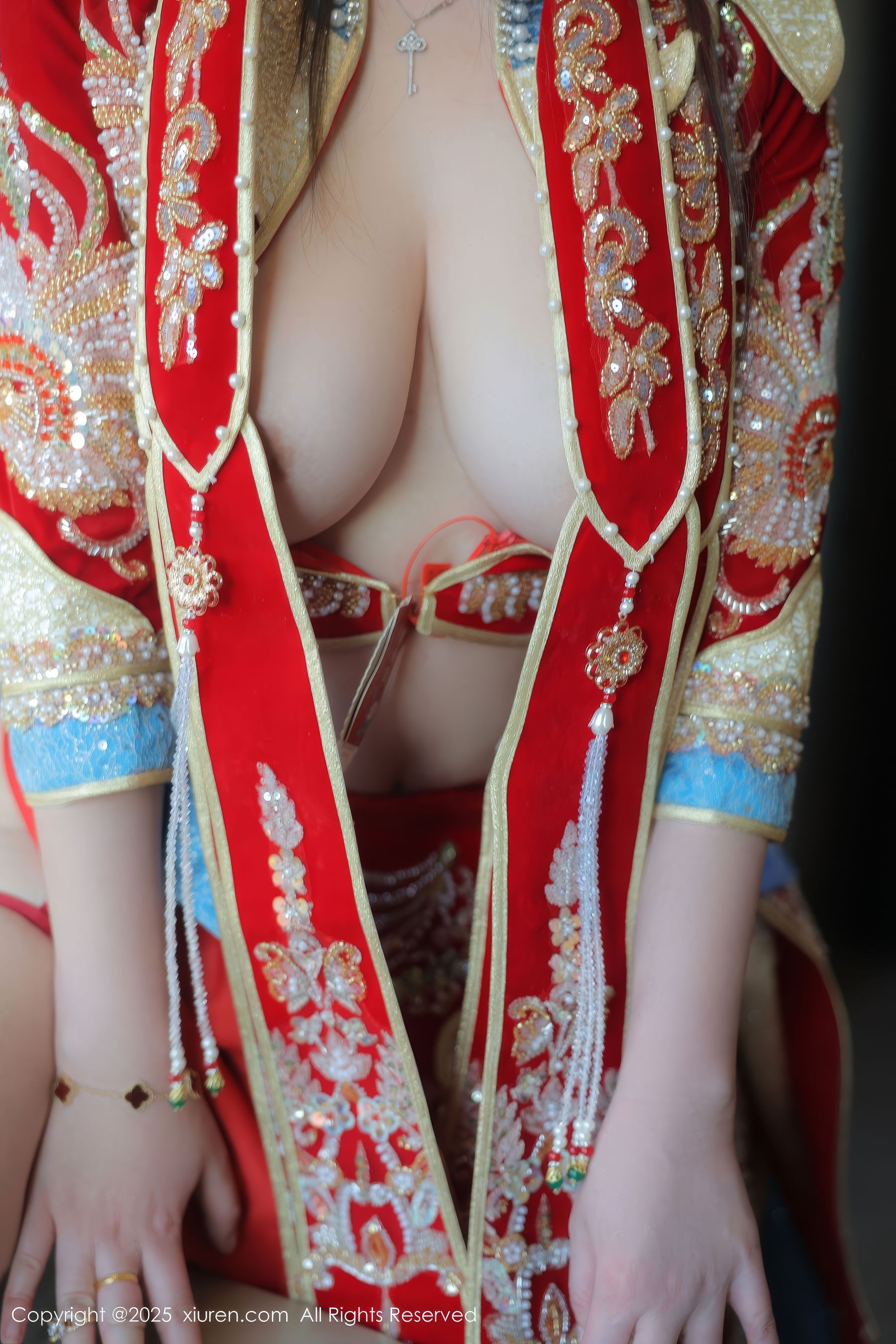 [秀人XiuRen] 2025.02.11 No.9869 林若凡F/(74P)