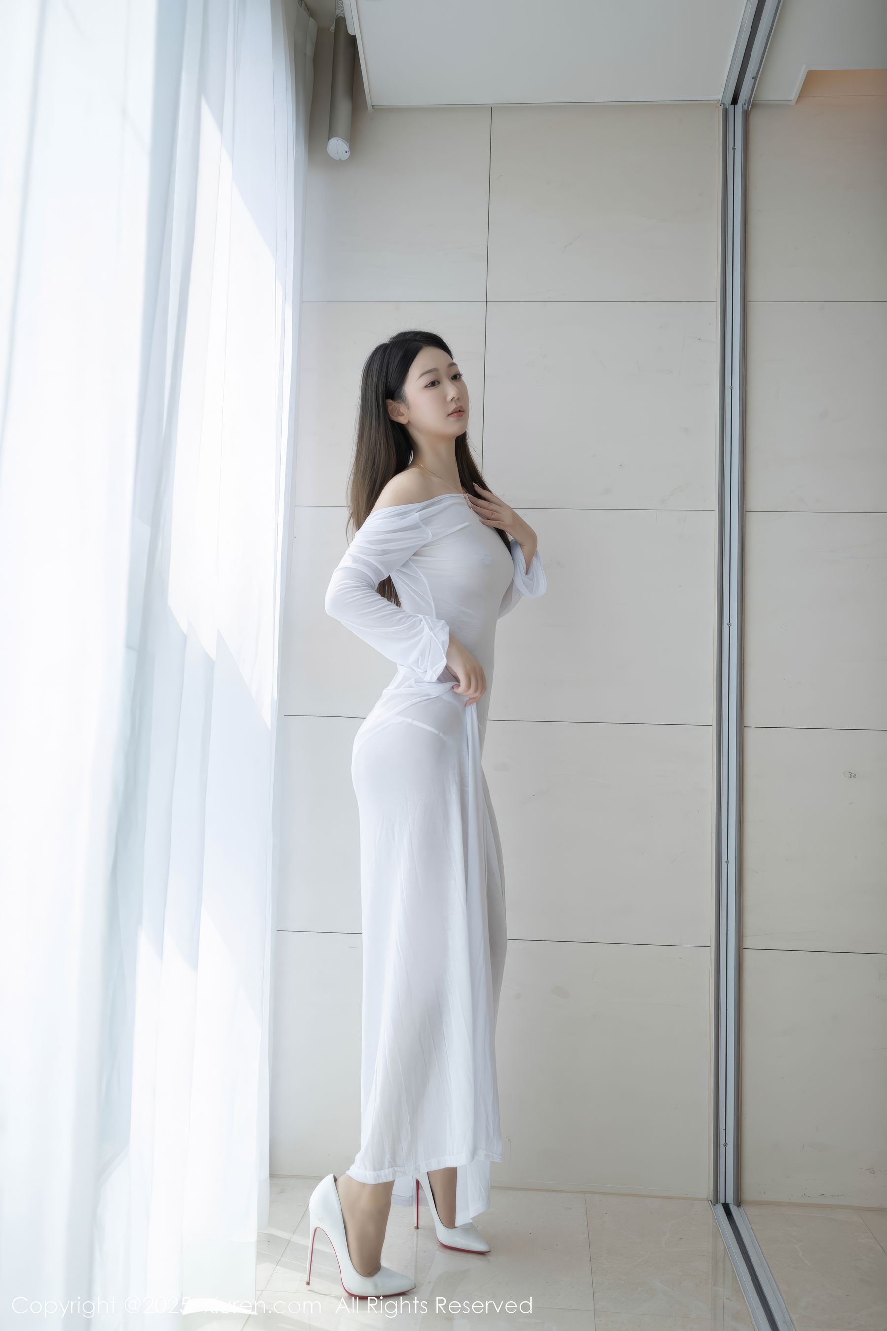 [秀人XiuRen] 2025.02.05 No.9840 唐安琪/(84P)