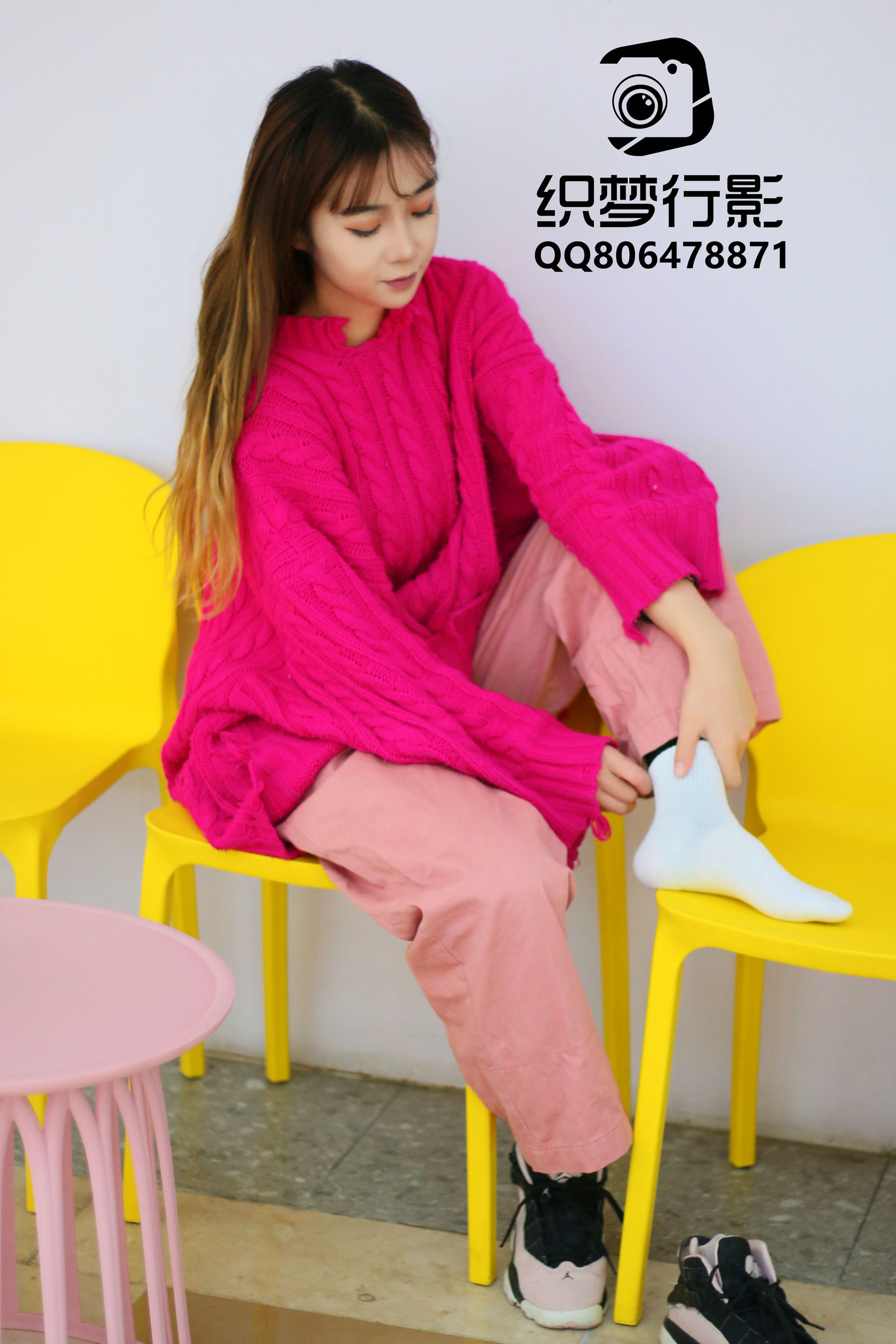 [织梦映像] 叱咤红人-商场多场景拍摄/(311P)