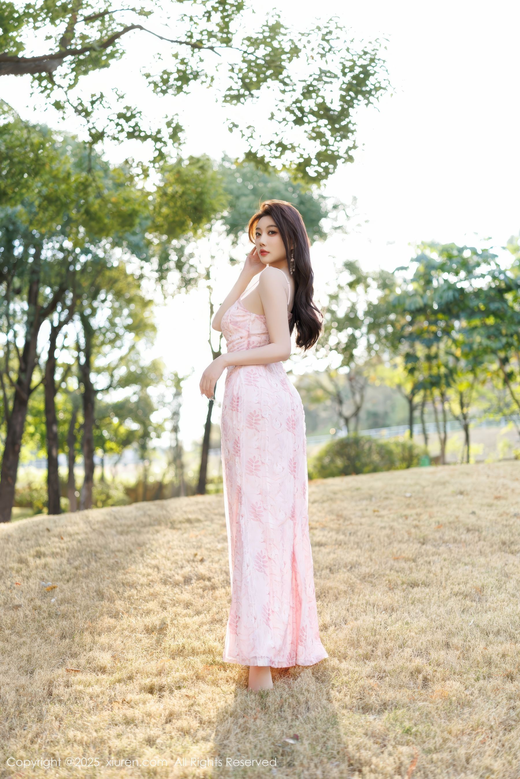 [秀人XiuRen] 2025.02.14 No.9886 杨晨晨Yome/(81P)