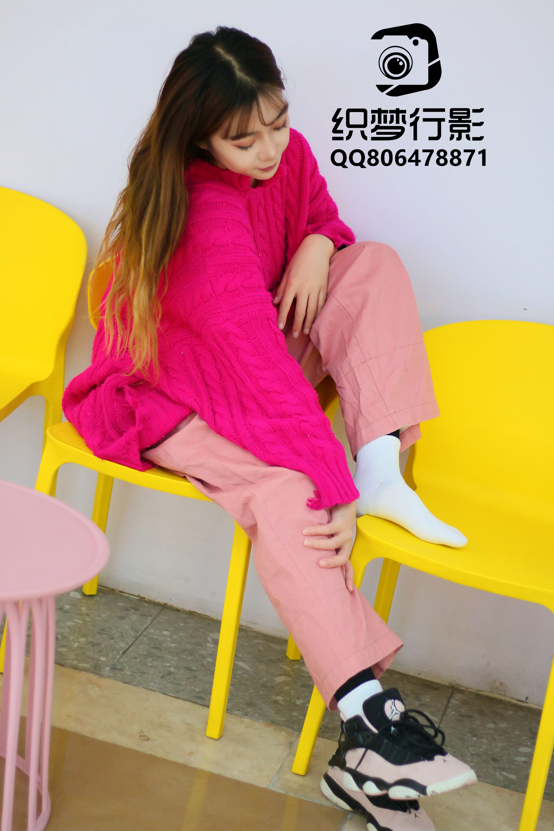 [织梦映像] 叱咤红人-商场多场景拍摄/(311P)